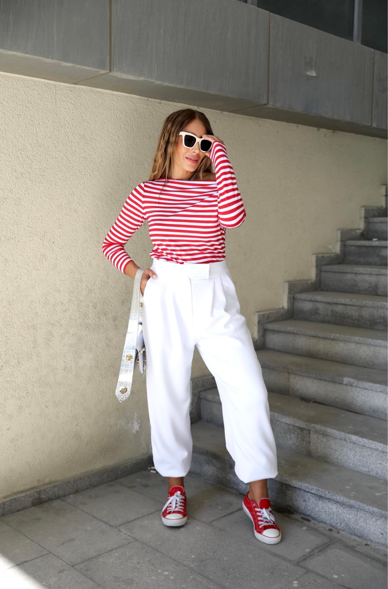 Beyaz Bel Detaylı Jogger Pantolon