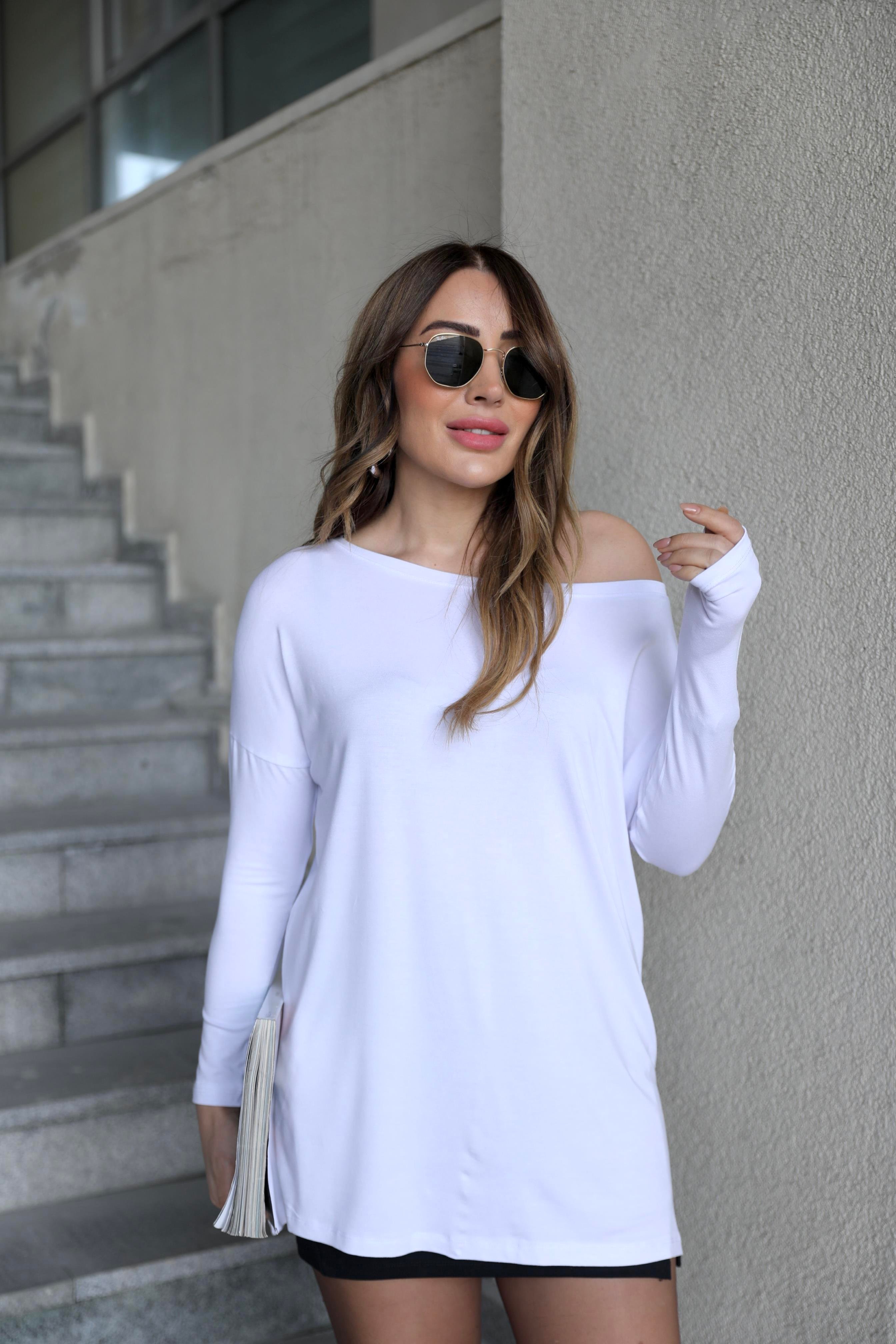 Beyaz Düşük Omuz Basic T-shirt 
