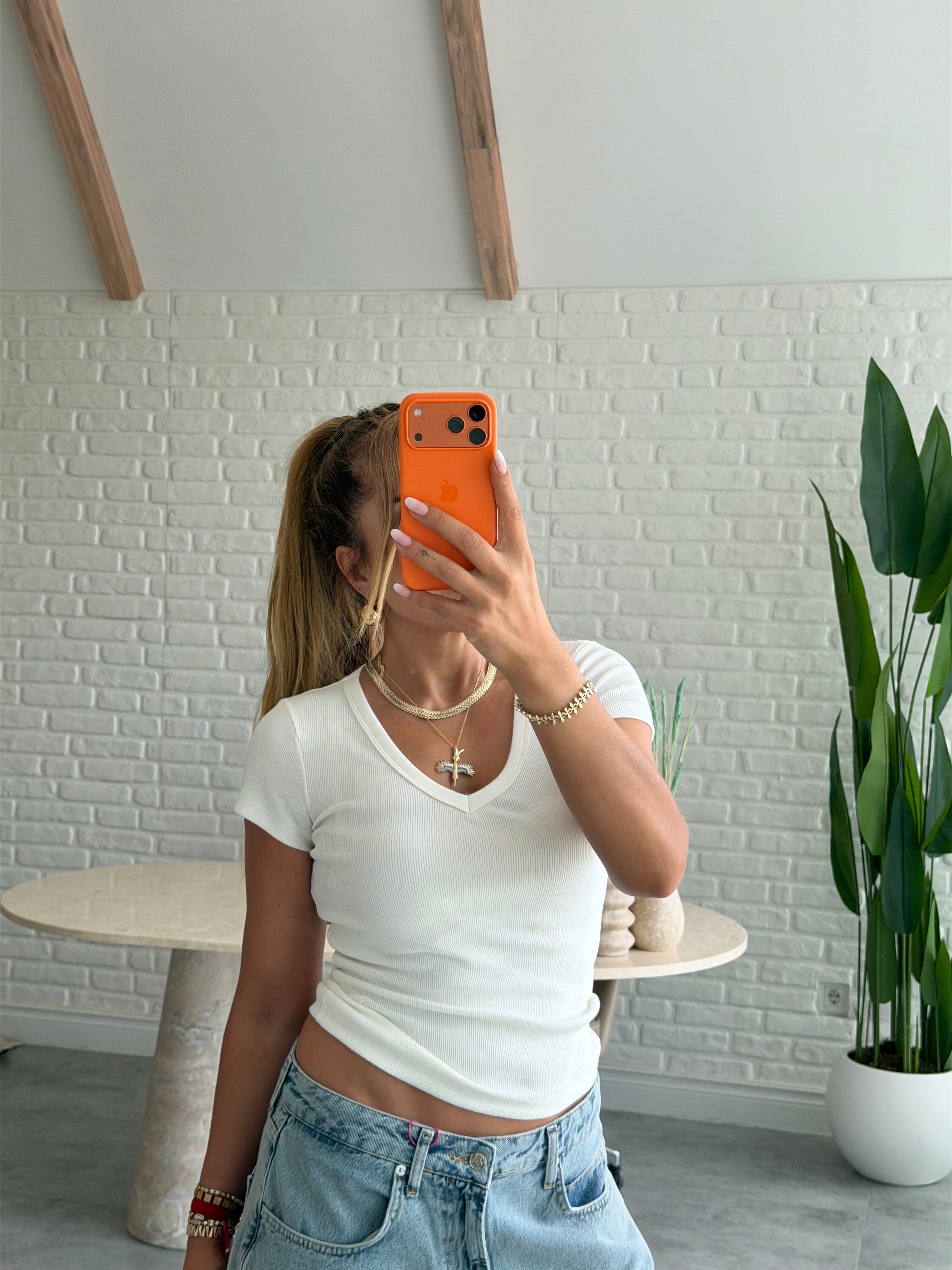 Beyaz  Fitilli V Yaka T-shirt 