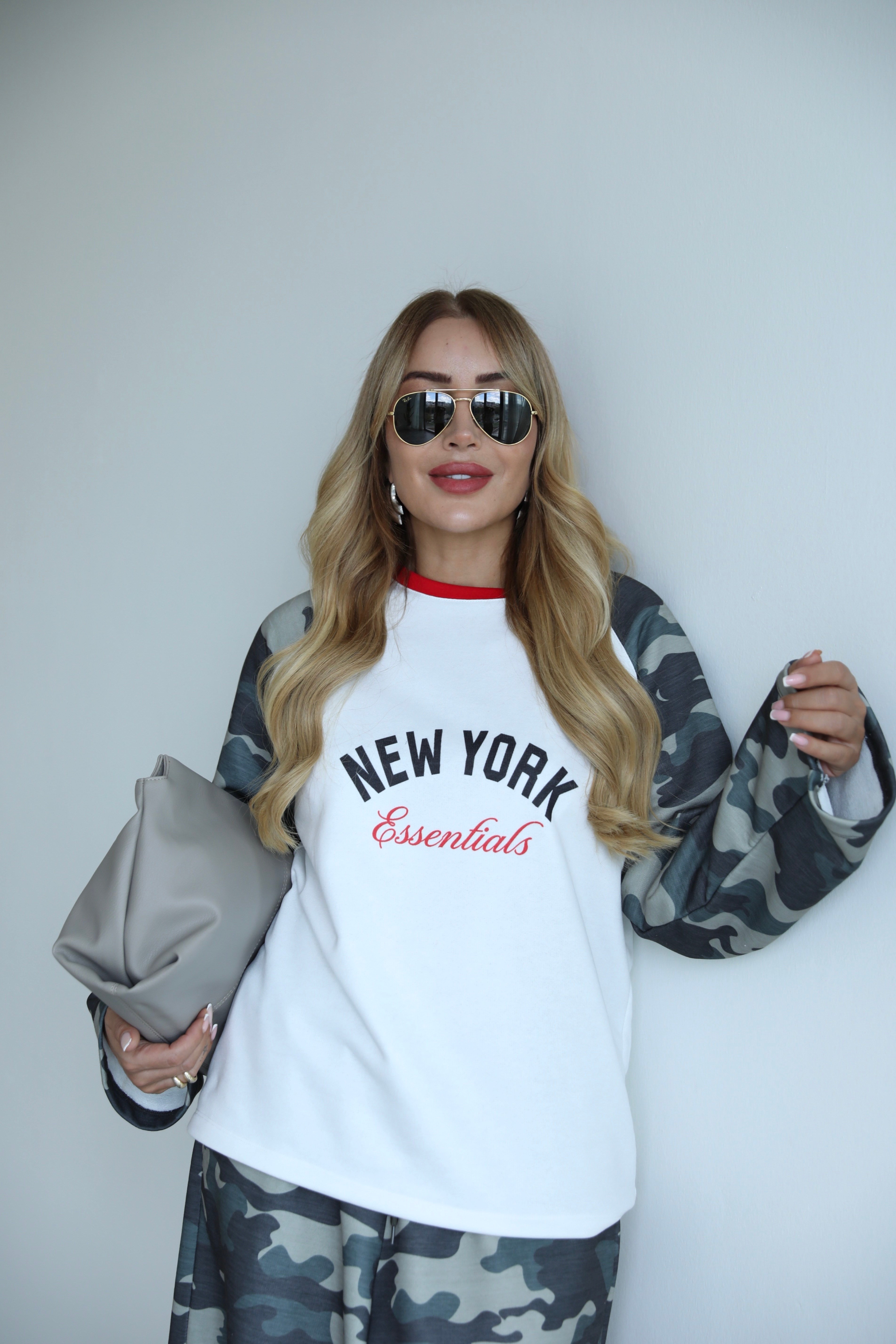 Beyaz Kamuflaj Newyork Baskılı Sweat