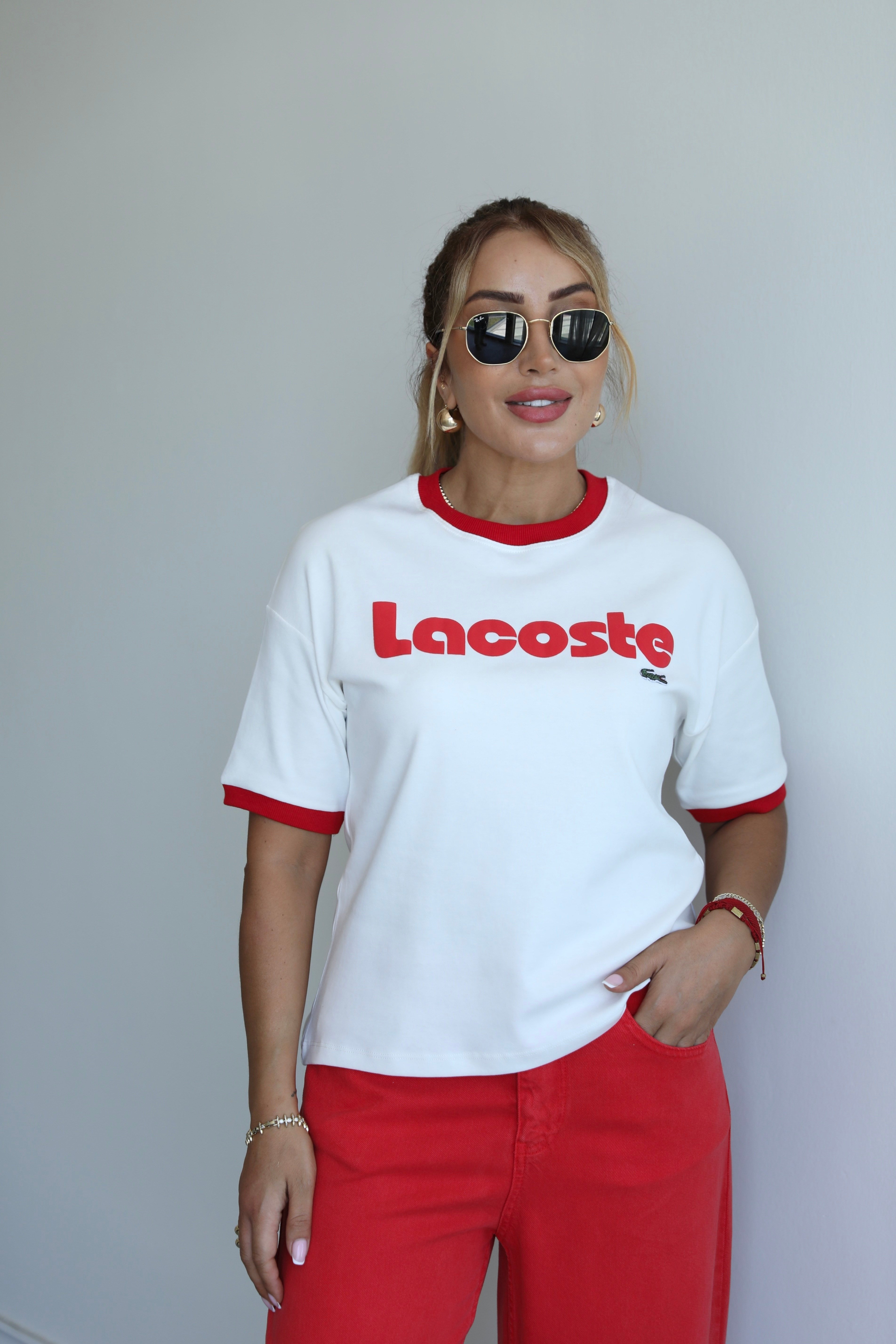 Beyaz Kırmızı Yazılı T-shirt 