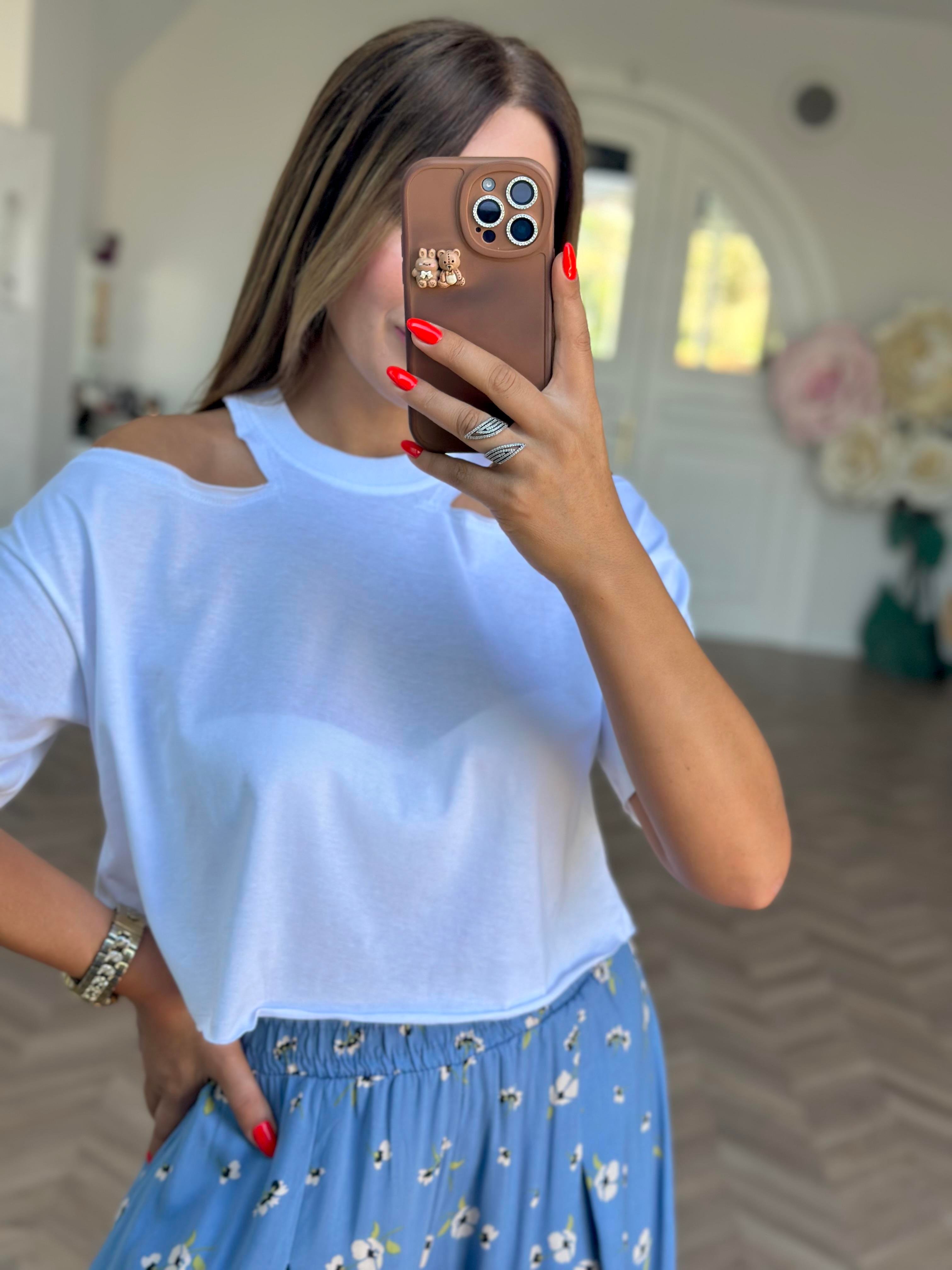 Beyaz Omuz Detay T-shirt