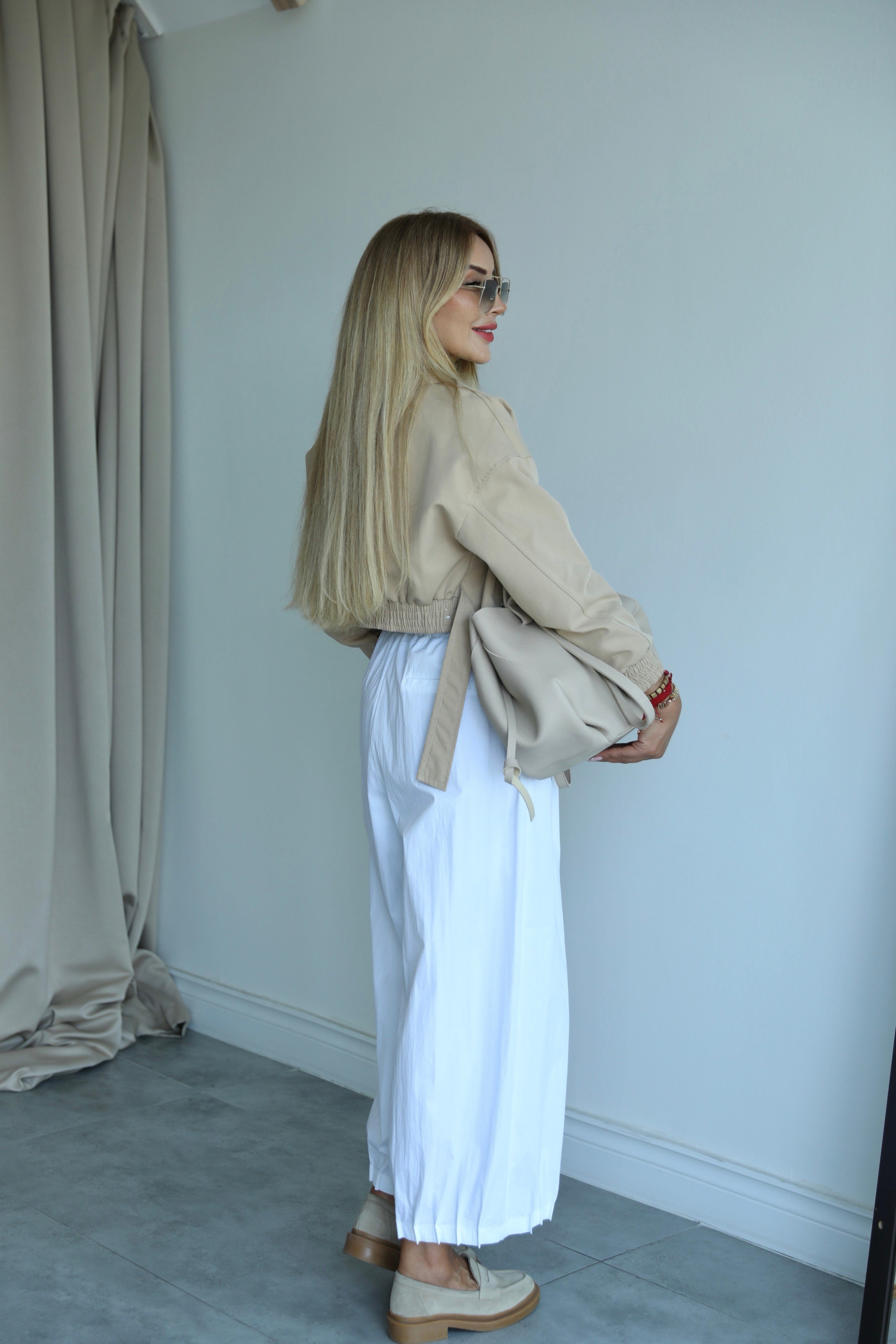 Beyaz Pileli Poplin Baggy Pantolon 