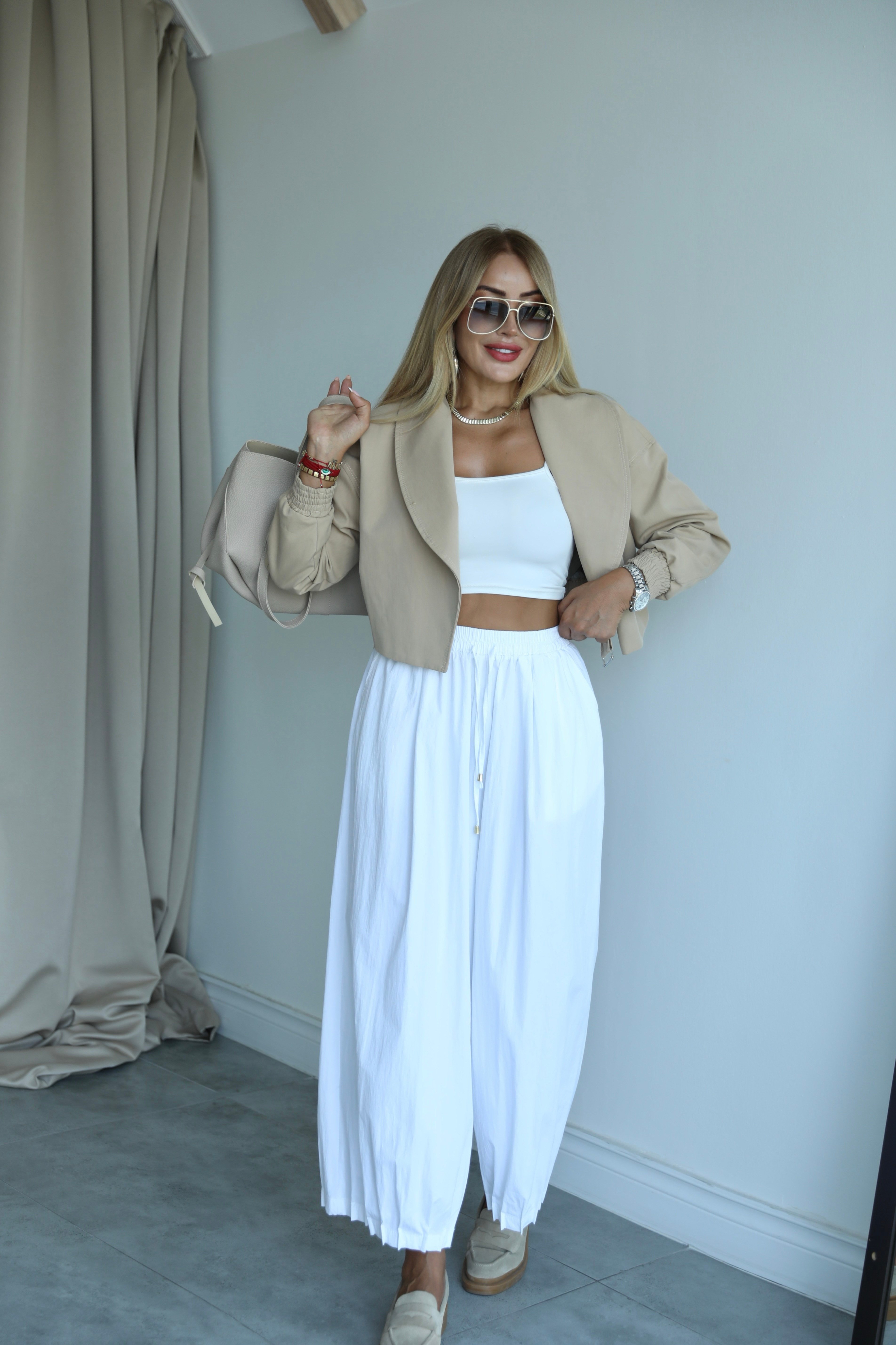 Beyaz Pileli Poplin Baggy Pantolon 