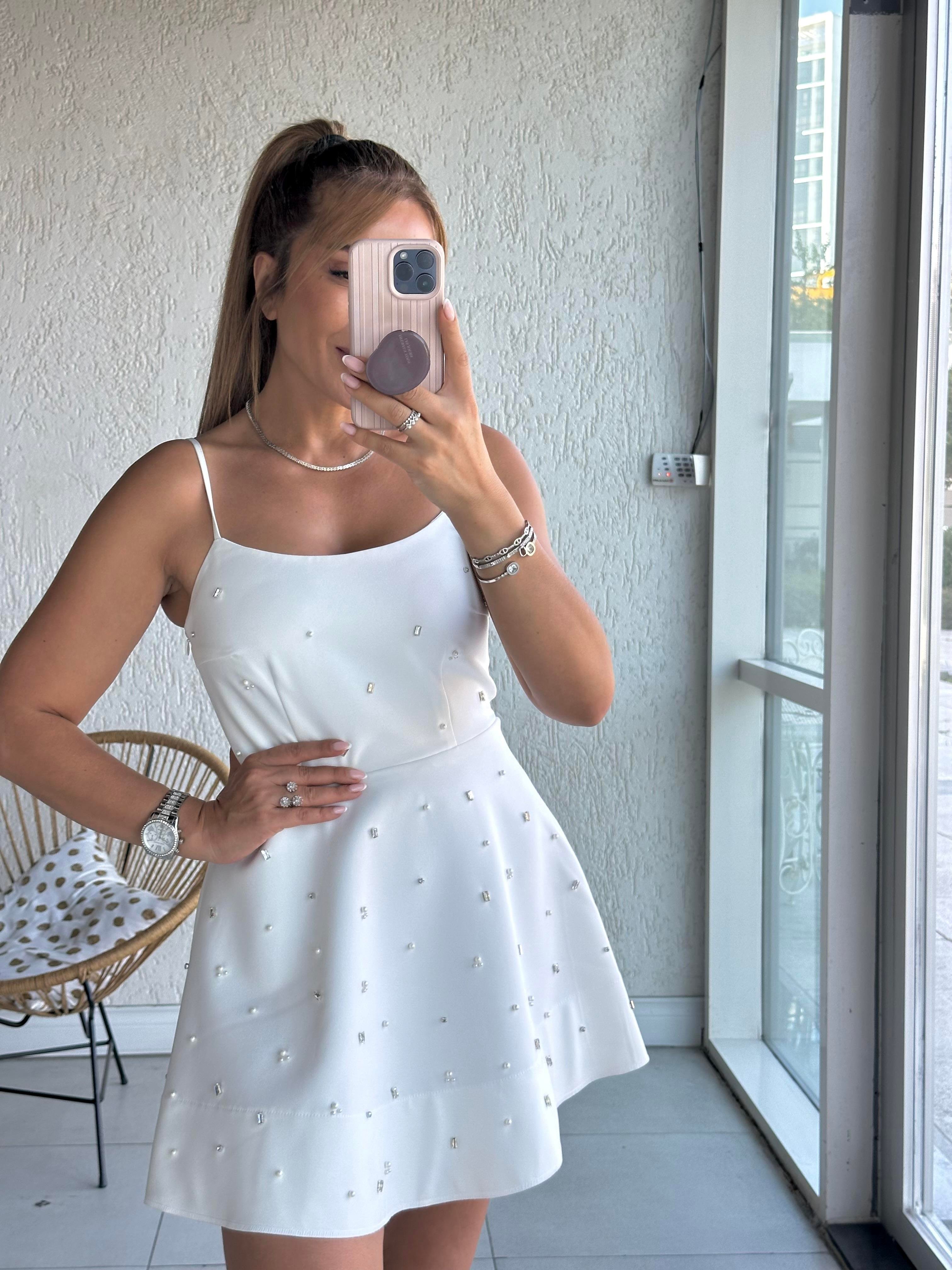 Beyaz Taşlı Askılı Mini Elbise