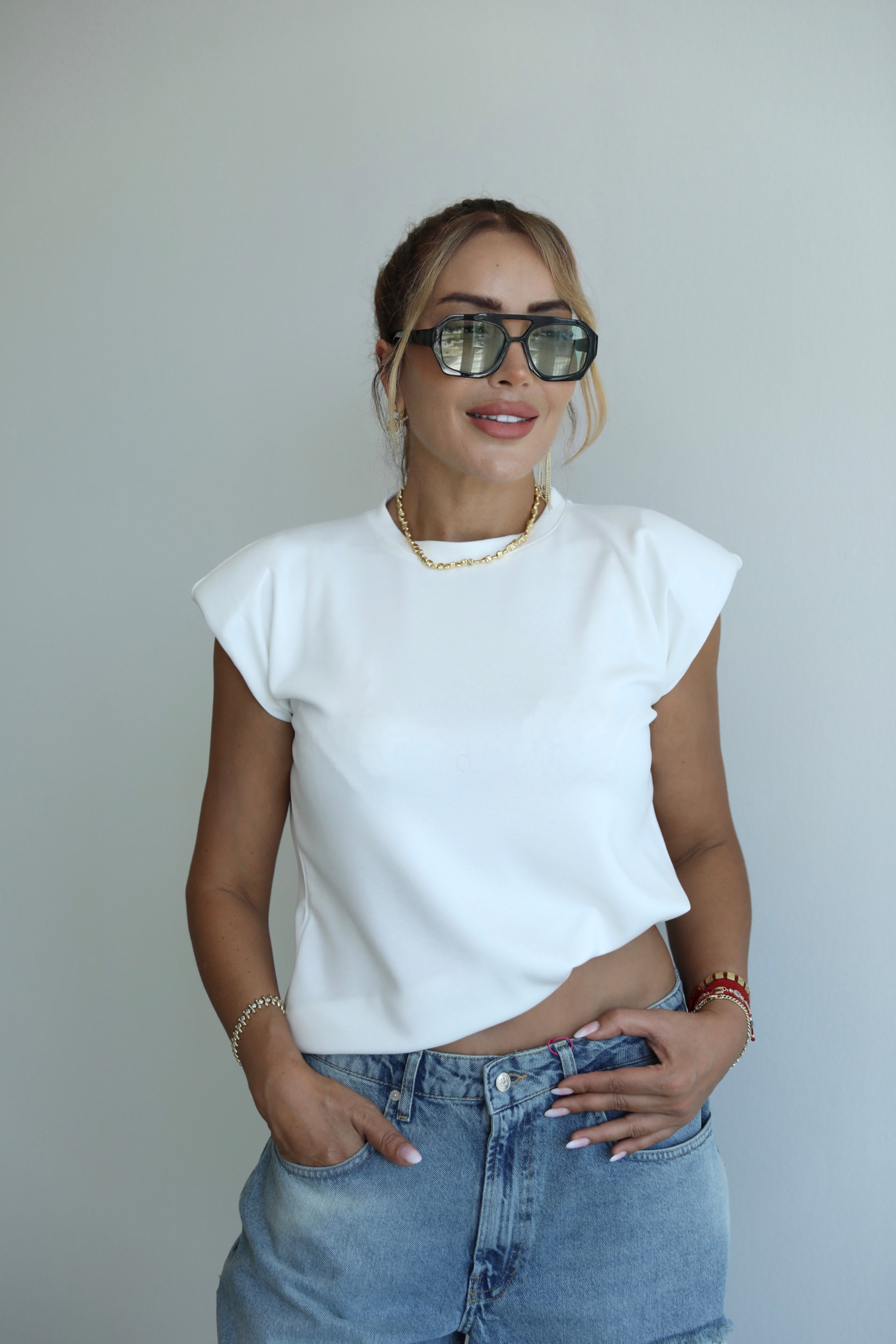 Beyaz Vatkalı Modal Basic T-shirt 