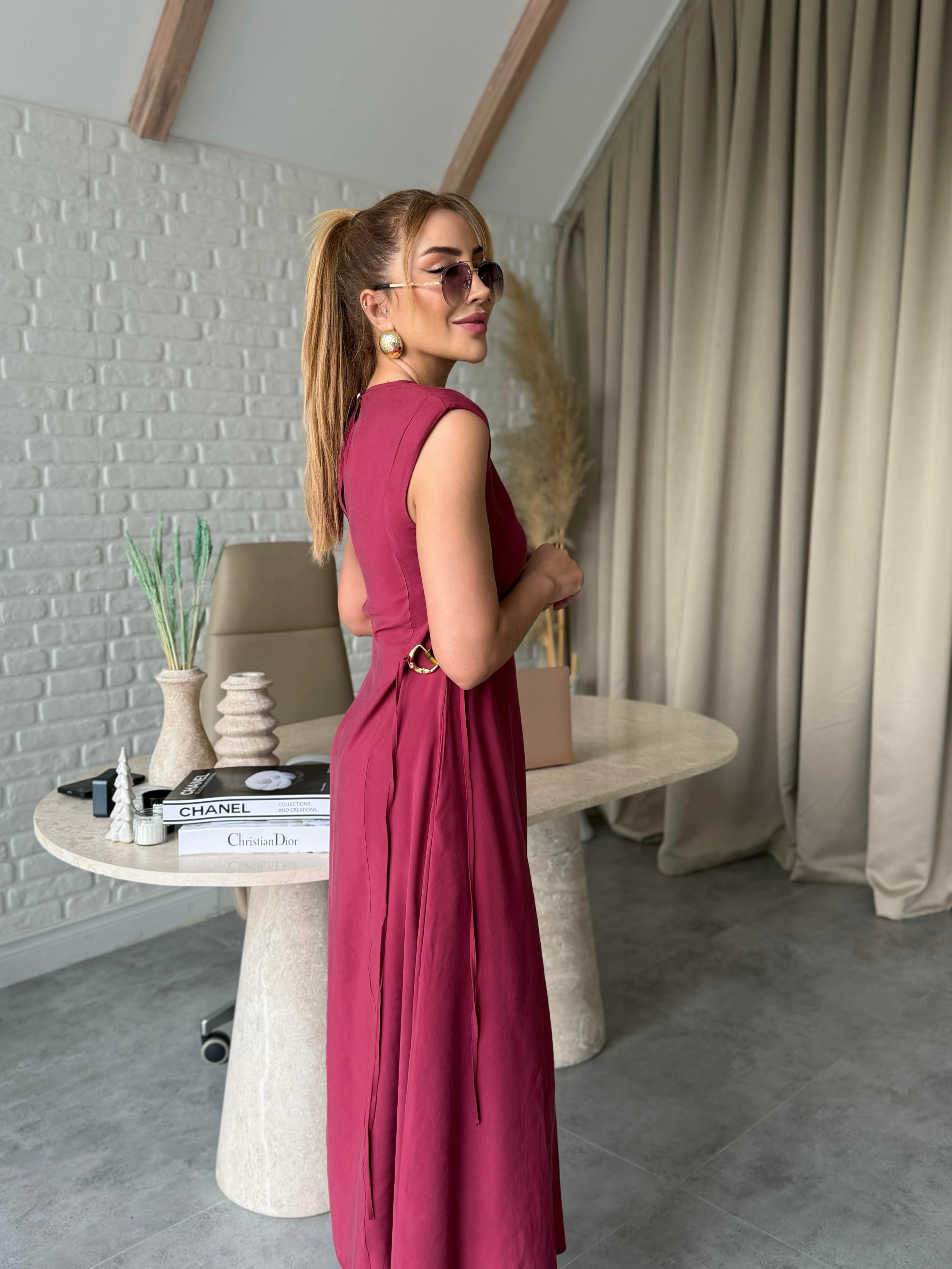 Bordo Toka Detaylı Dokuma Elbise