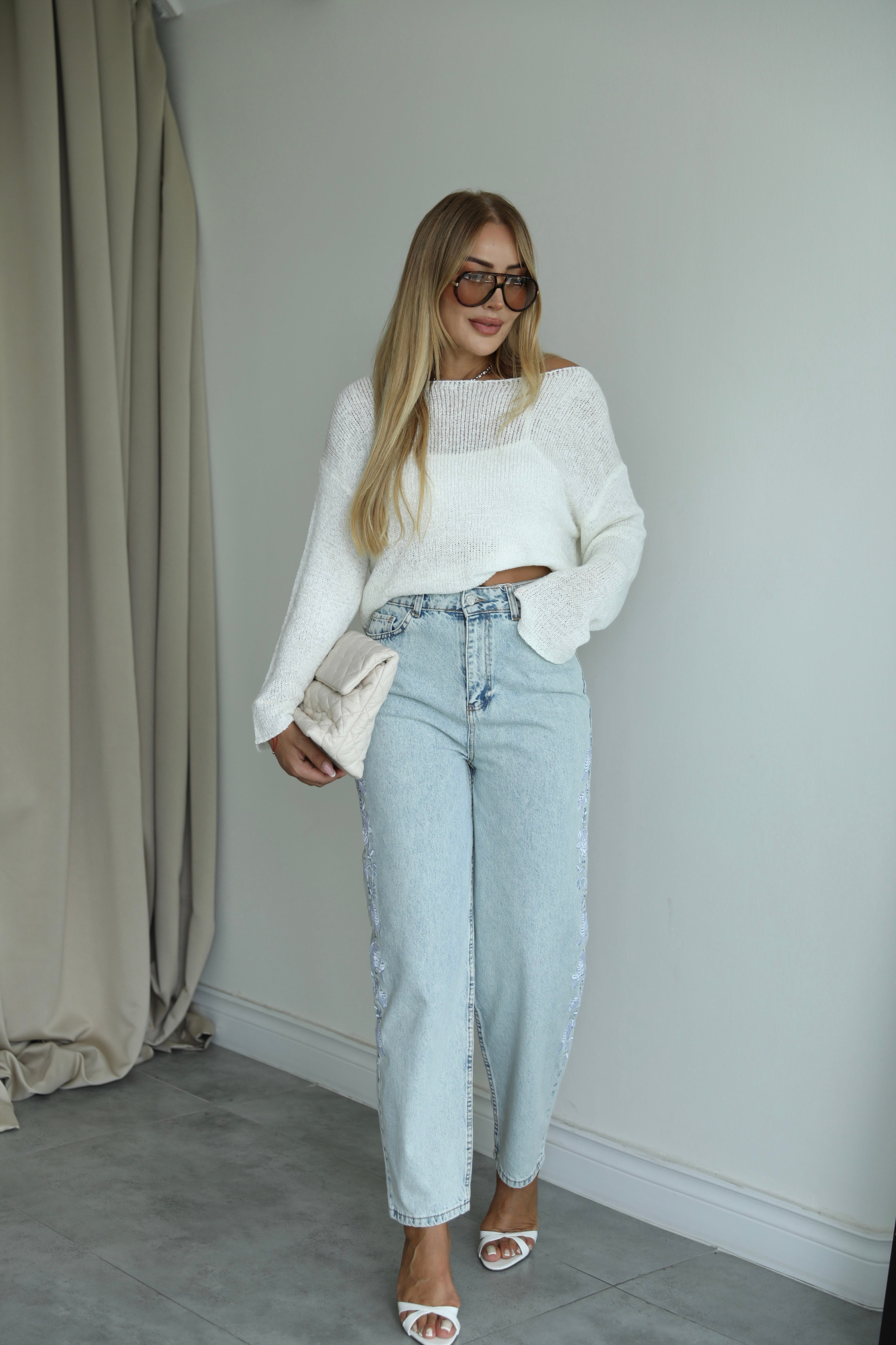 Buz Mavisi Nakışlı Barrel Jean