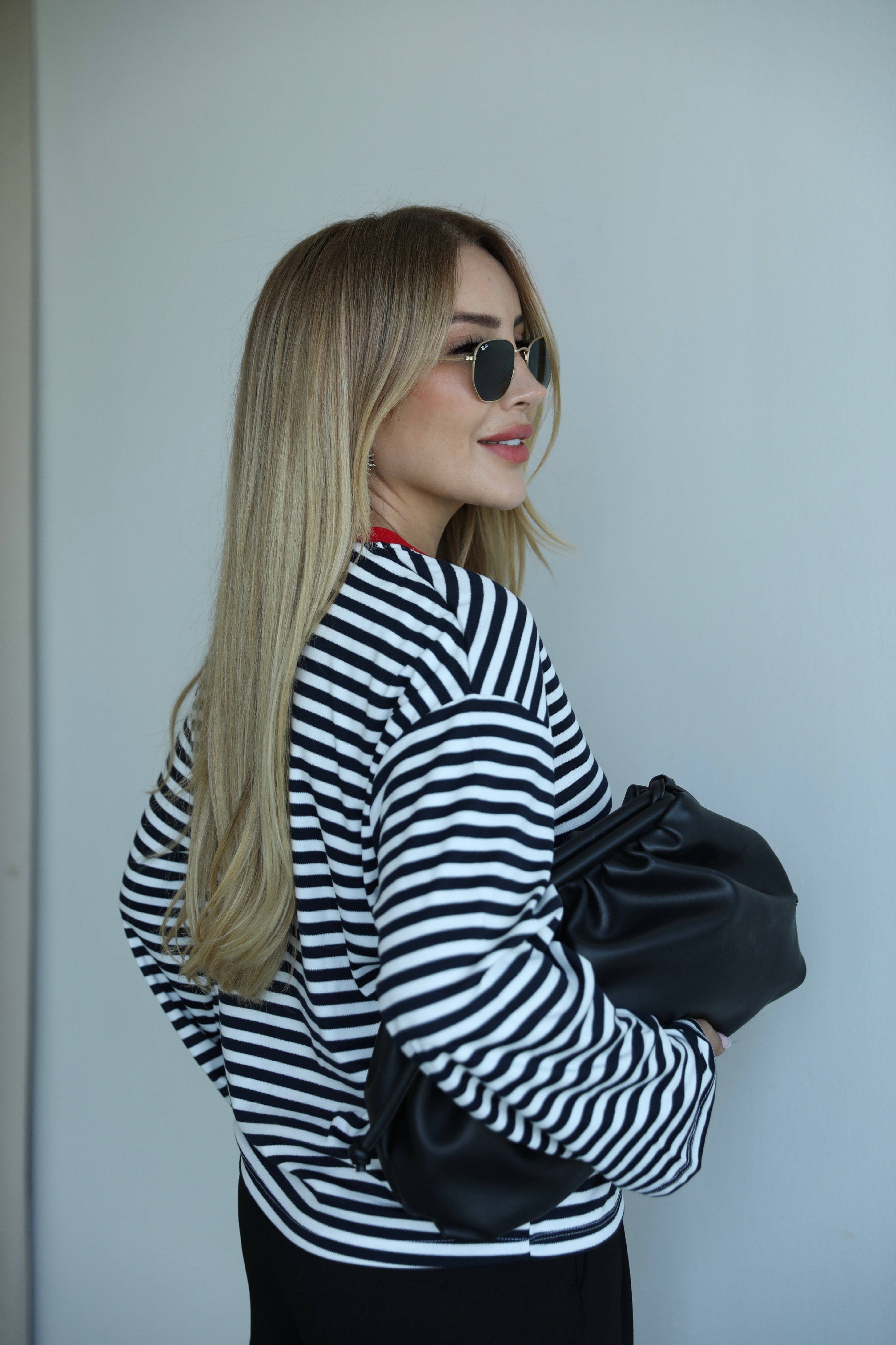 Çizgili Kırmızı Biyeli Basic T-shirt