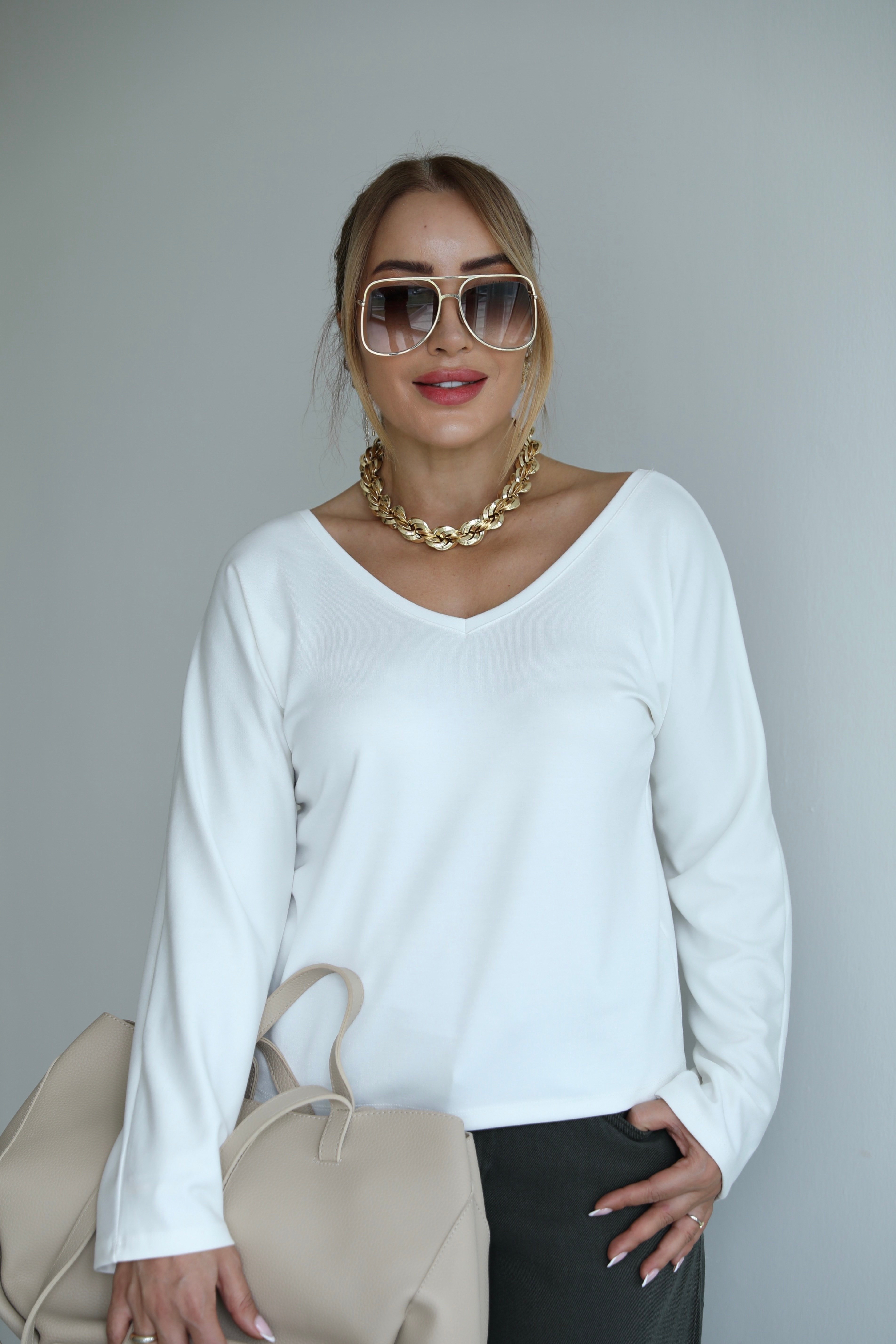 Ekru V Yaka Uzun Kollu Basic T-shirt 