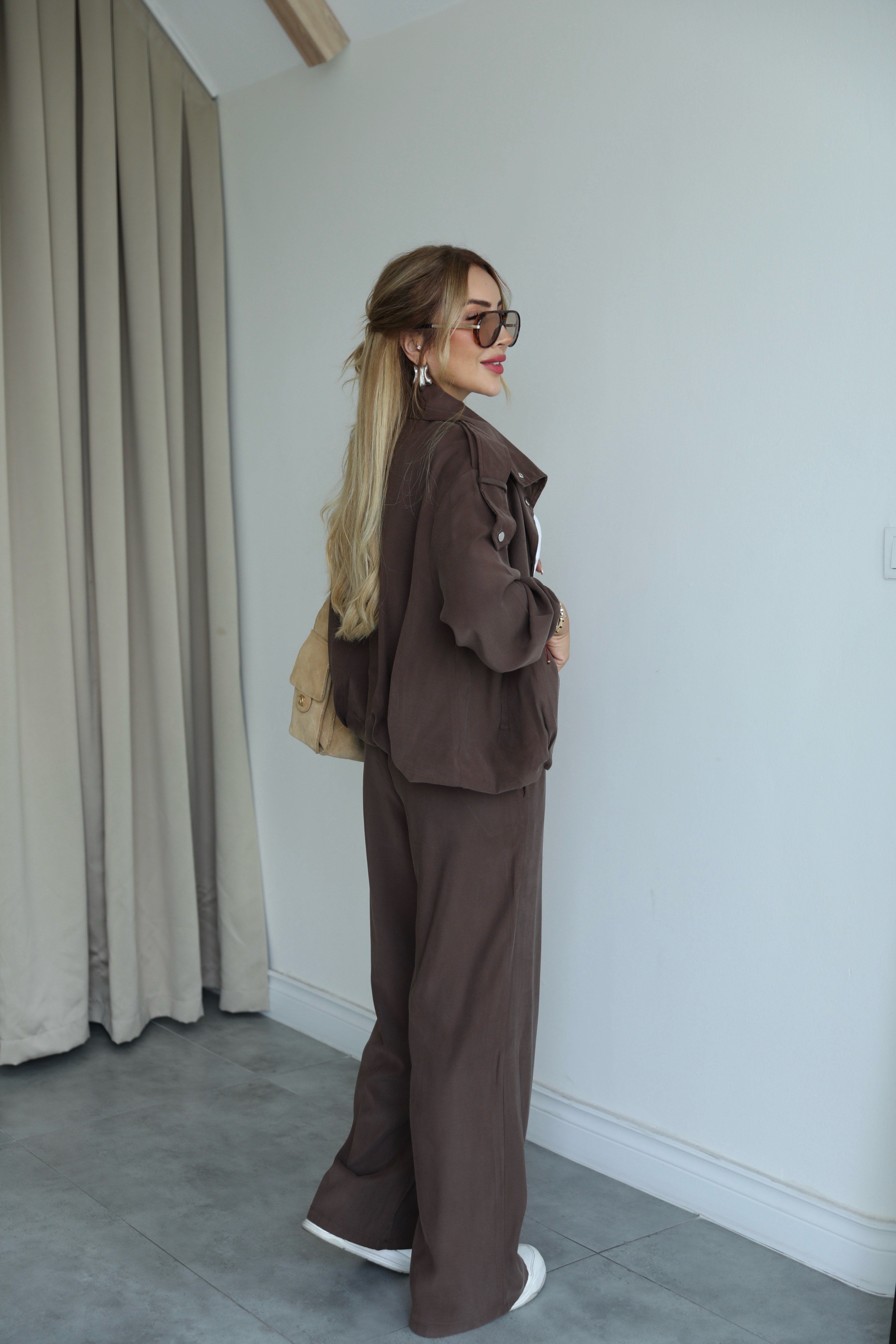 Kahve Çıtçıtlı Pileli Ceket Pantolon Takım 