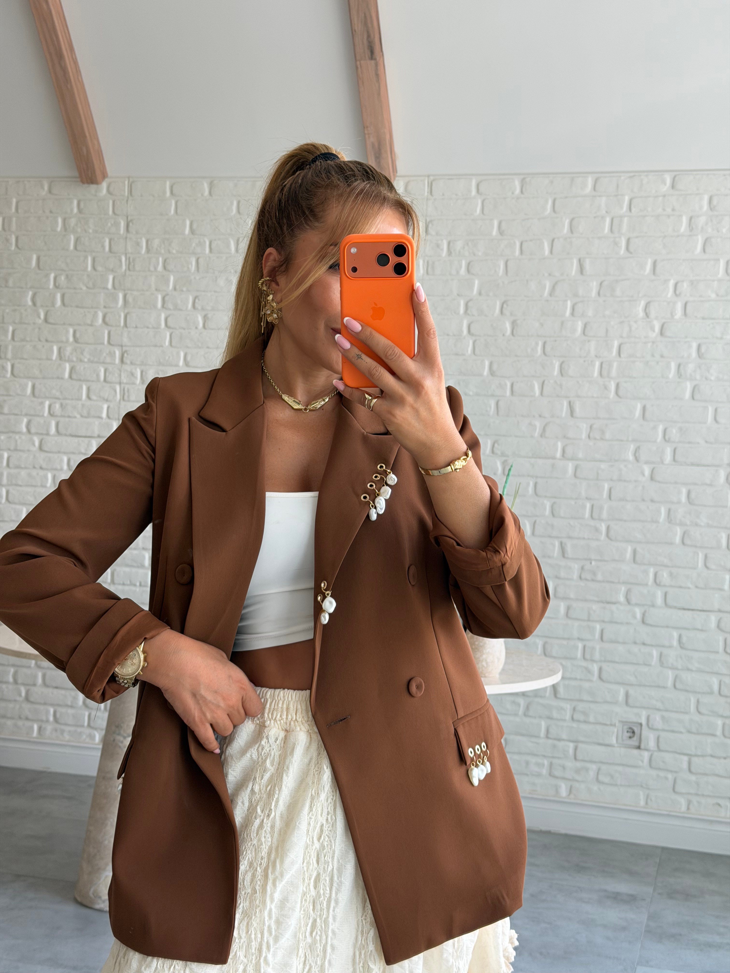 Kahve İnci Detaylı Marka Model Ceket