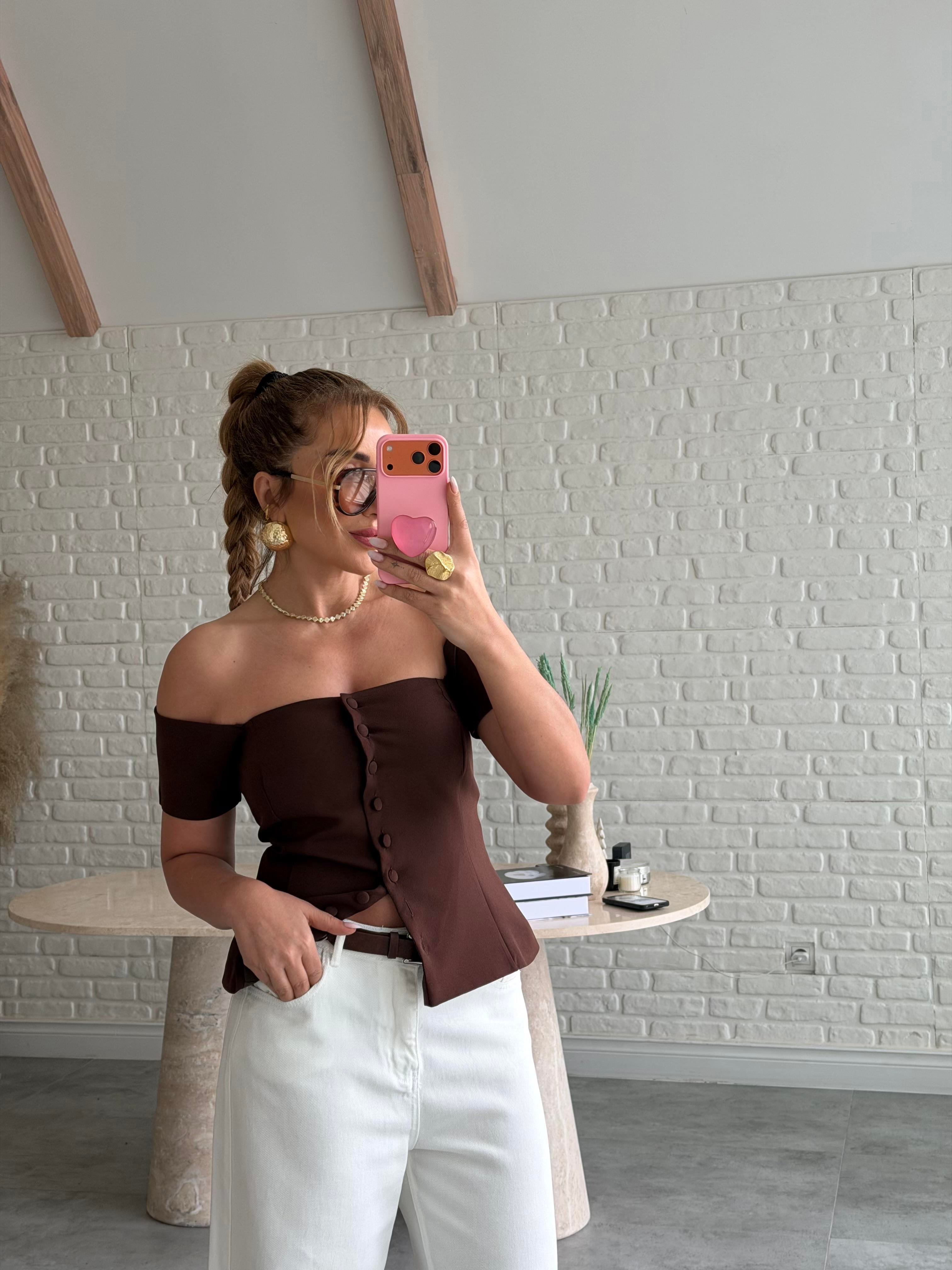 Kahve Kol Detaylı Straplez Bluz