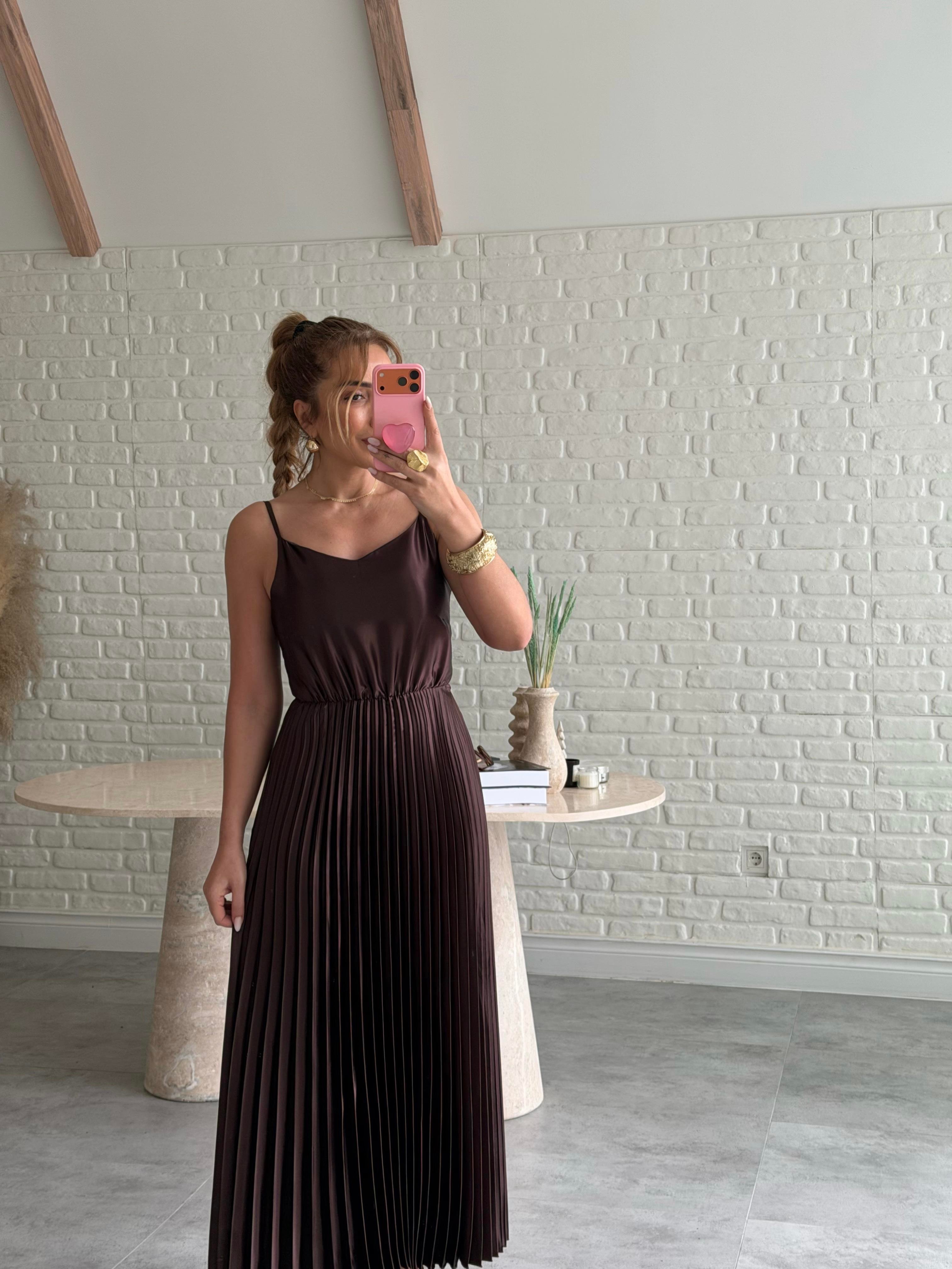 Kahve Piliseli İkili Saten Elbise