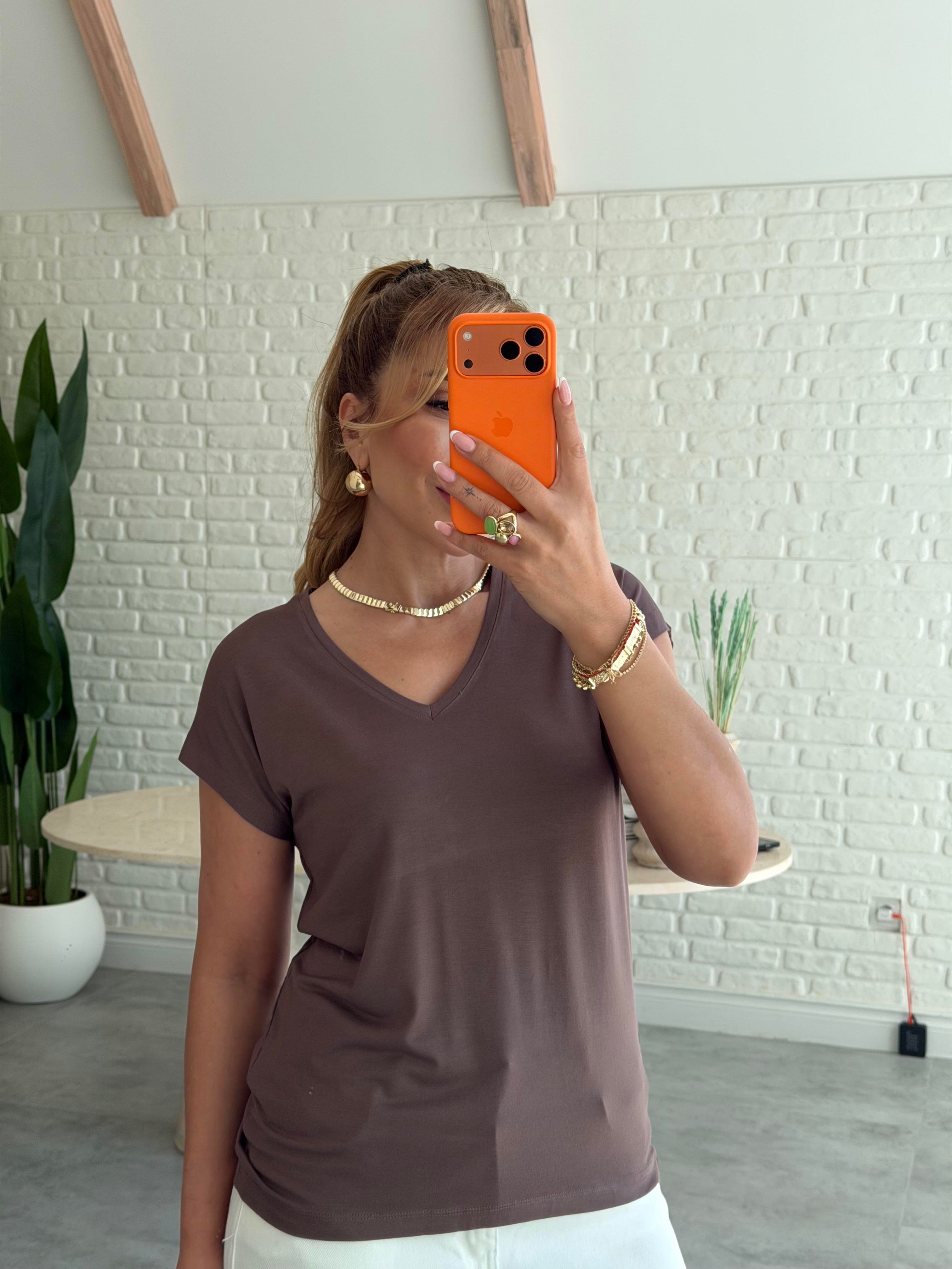 Kahve V Yaka Basic T-shirt