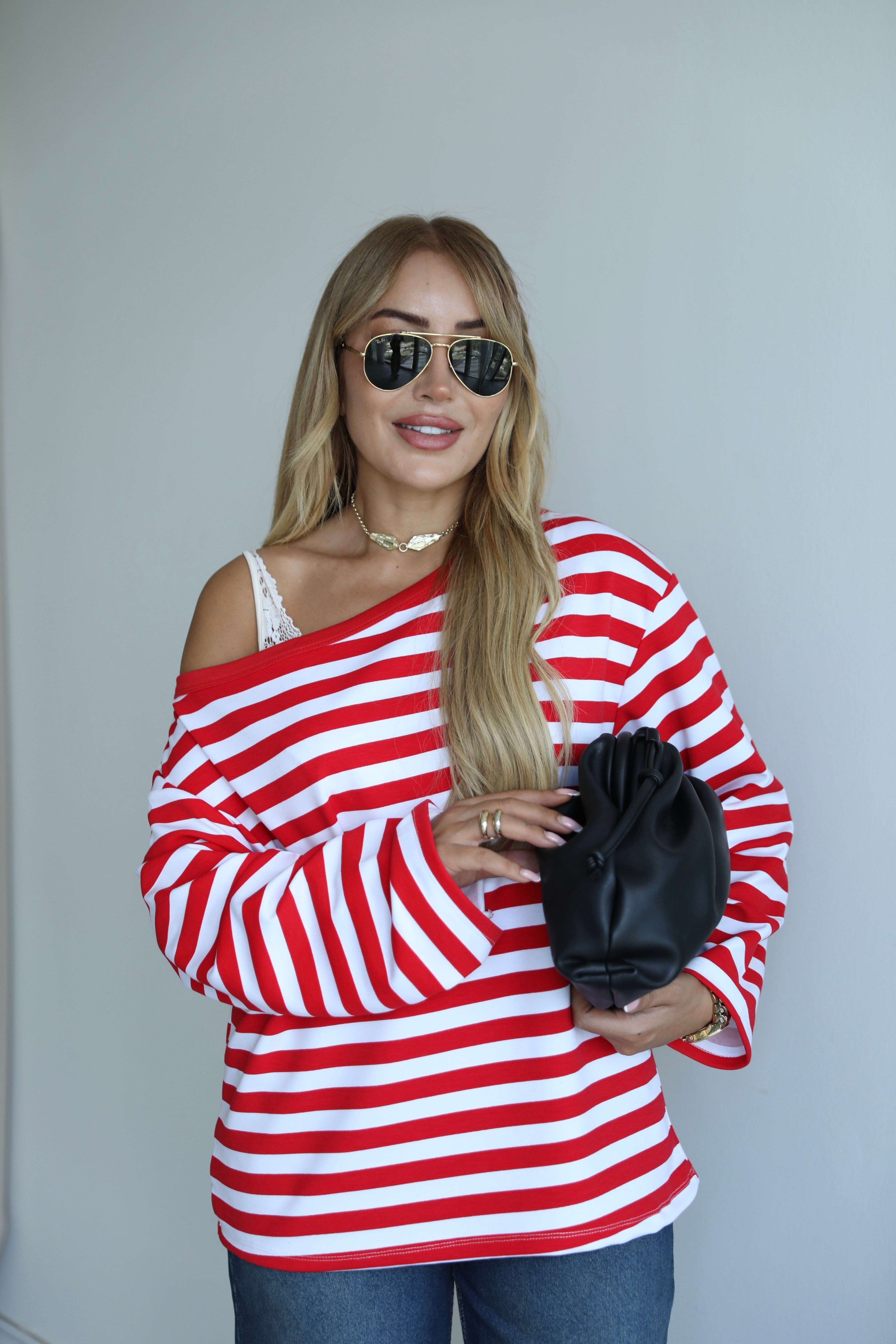 Kırmızı Beyaz Çizgili Kayık Yaka Basic T-shirt 