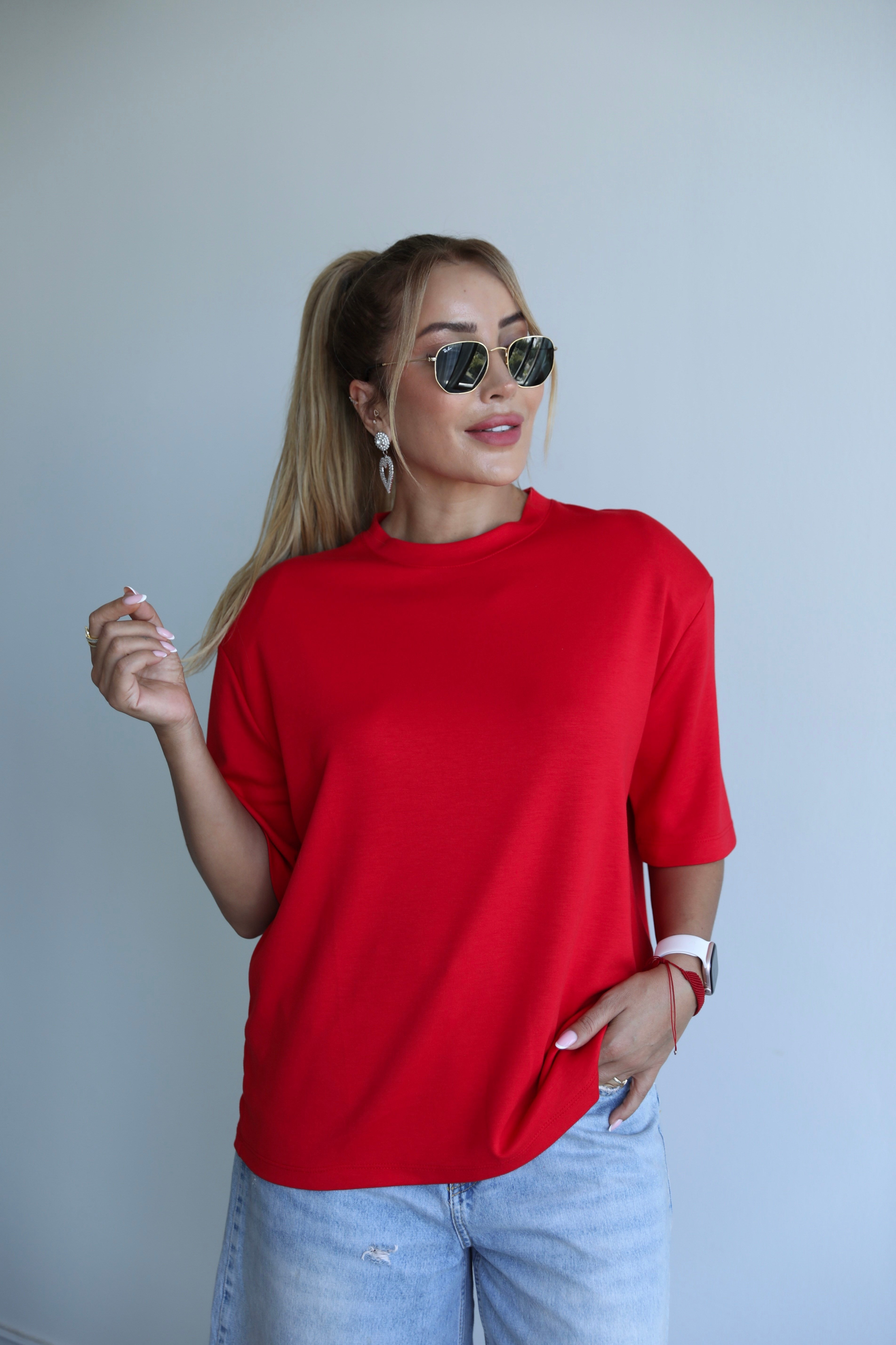 Kırmızı Kalpli Vatkalı T-shirt 