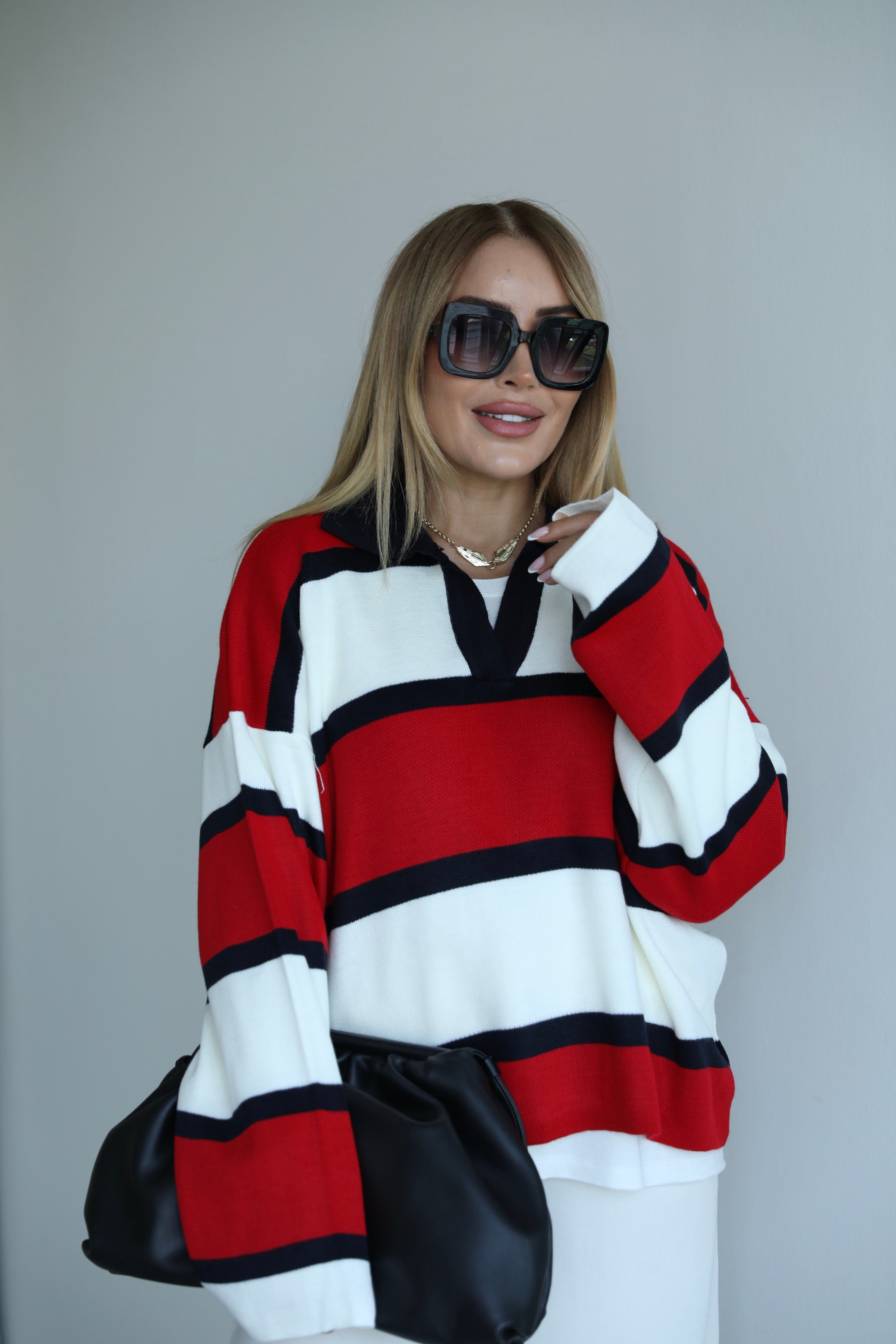 Kırmızı Lacivert Çizgili Polo Yaka Triko