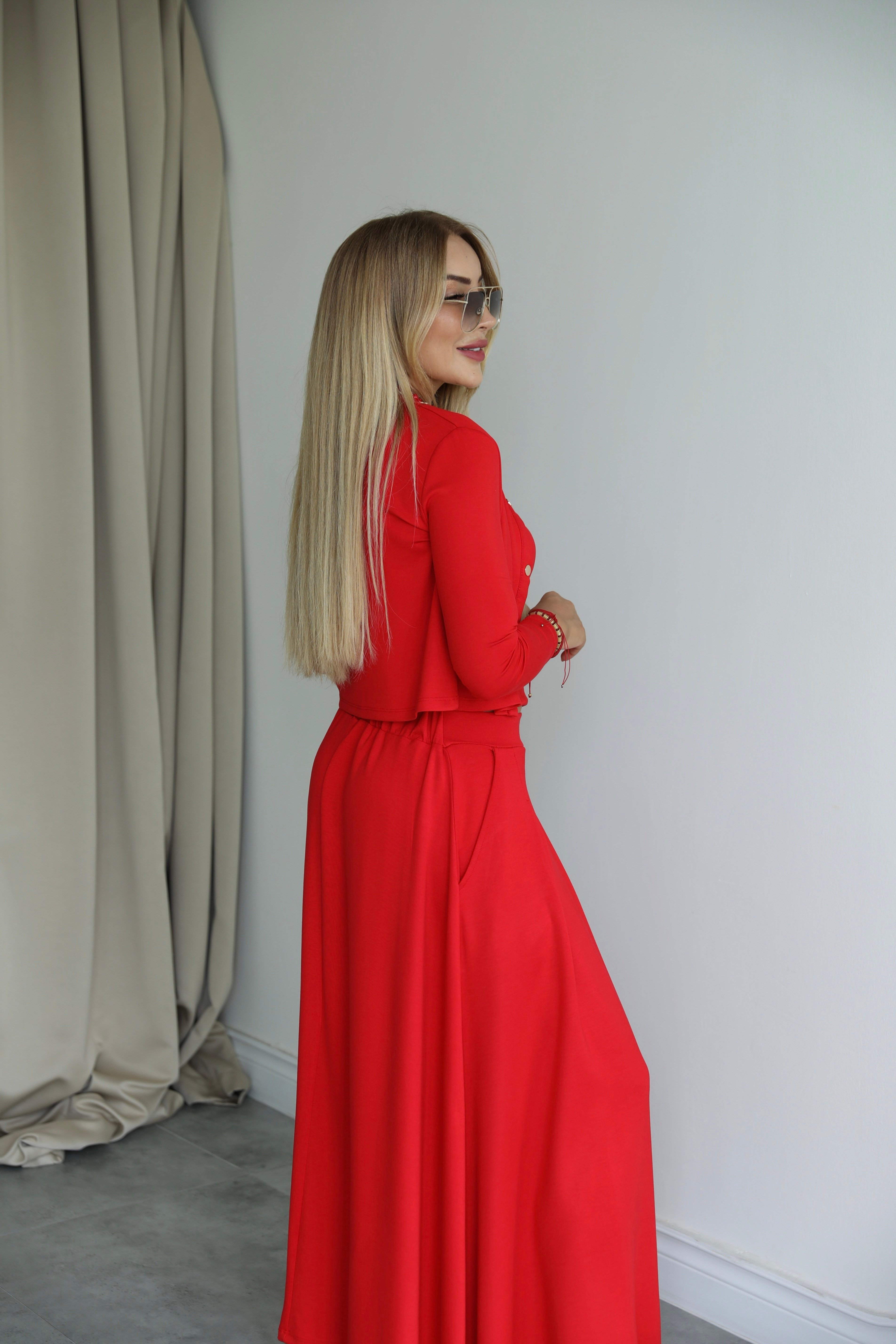 Kırmızı Modal Üçlü Etek Hırka Bluz Takım 
