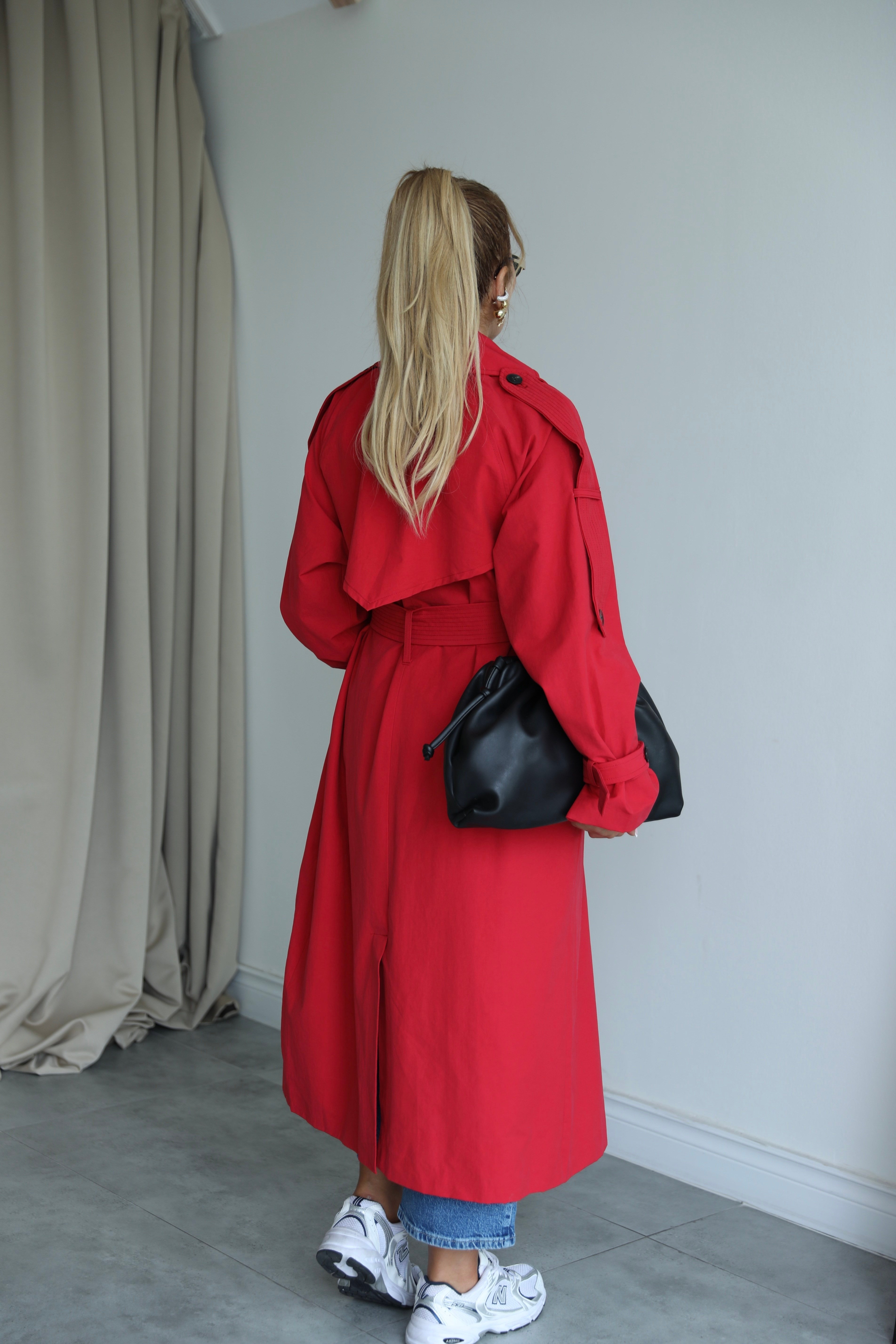 Kırmızı Siyah Düğmeli Oversize Trençkot
