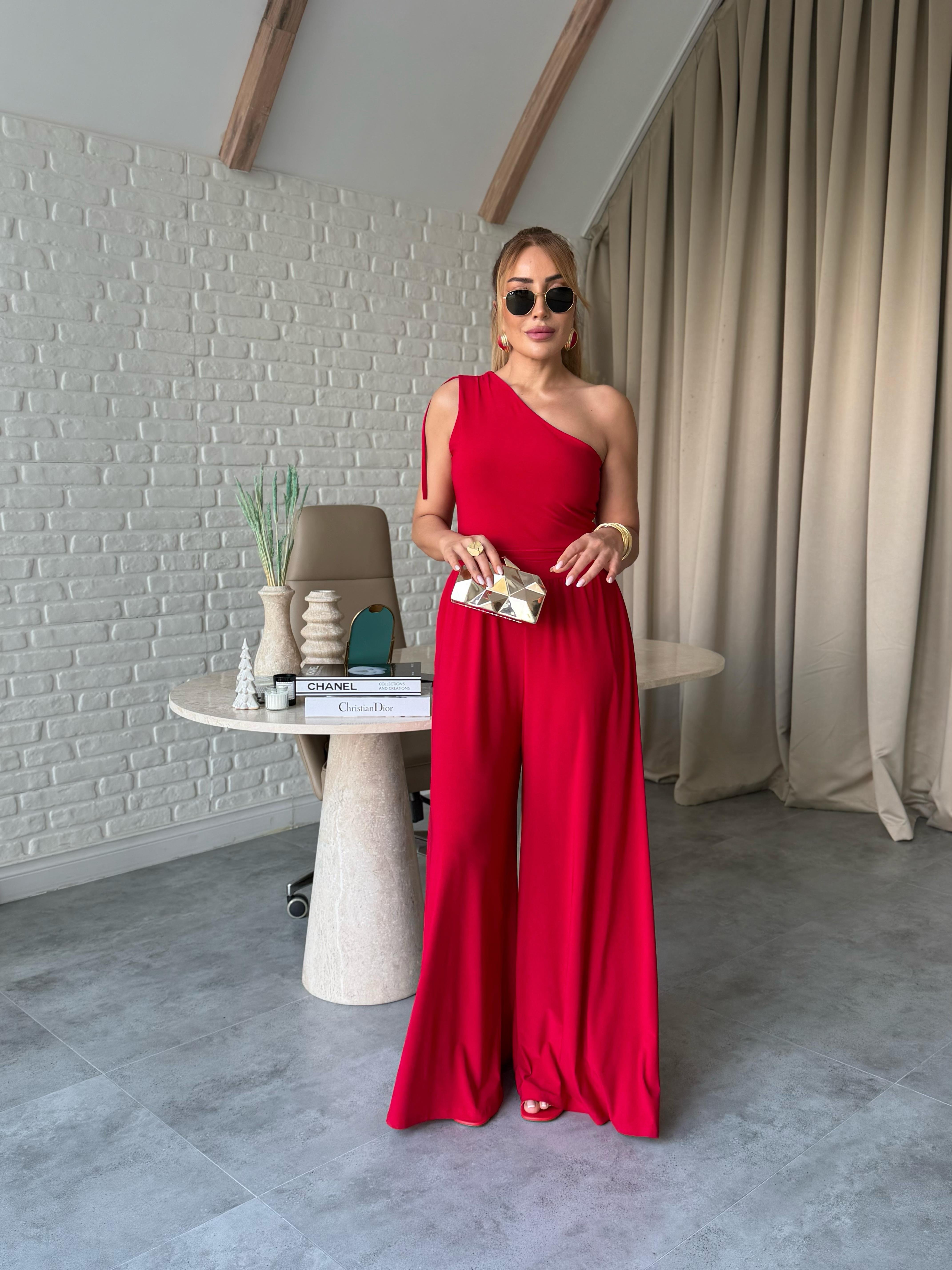 Kırmızı Tek Omuz Tulum