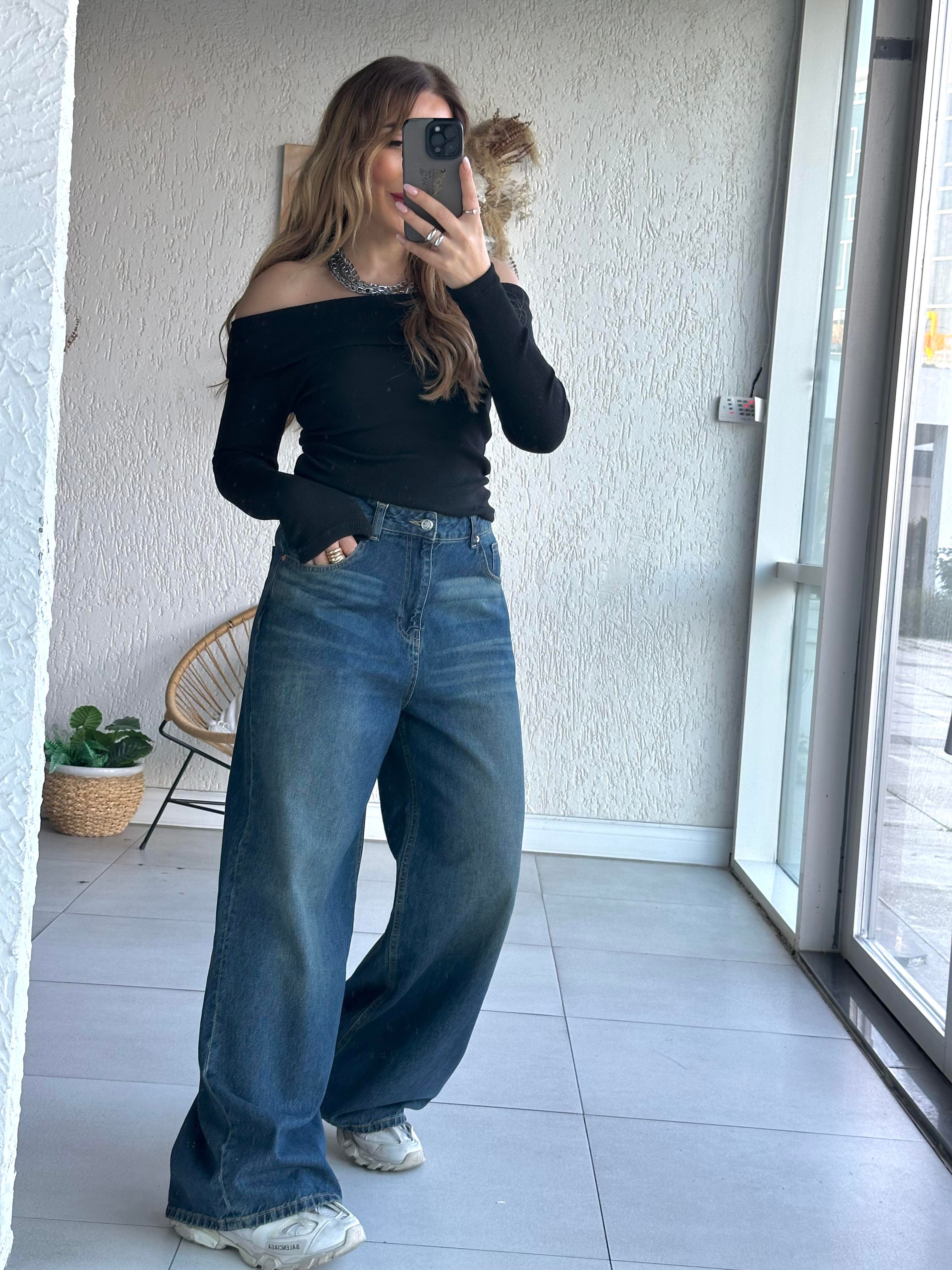 Koyu Lacivert Yıkamalı Jean