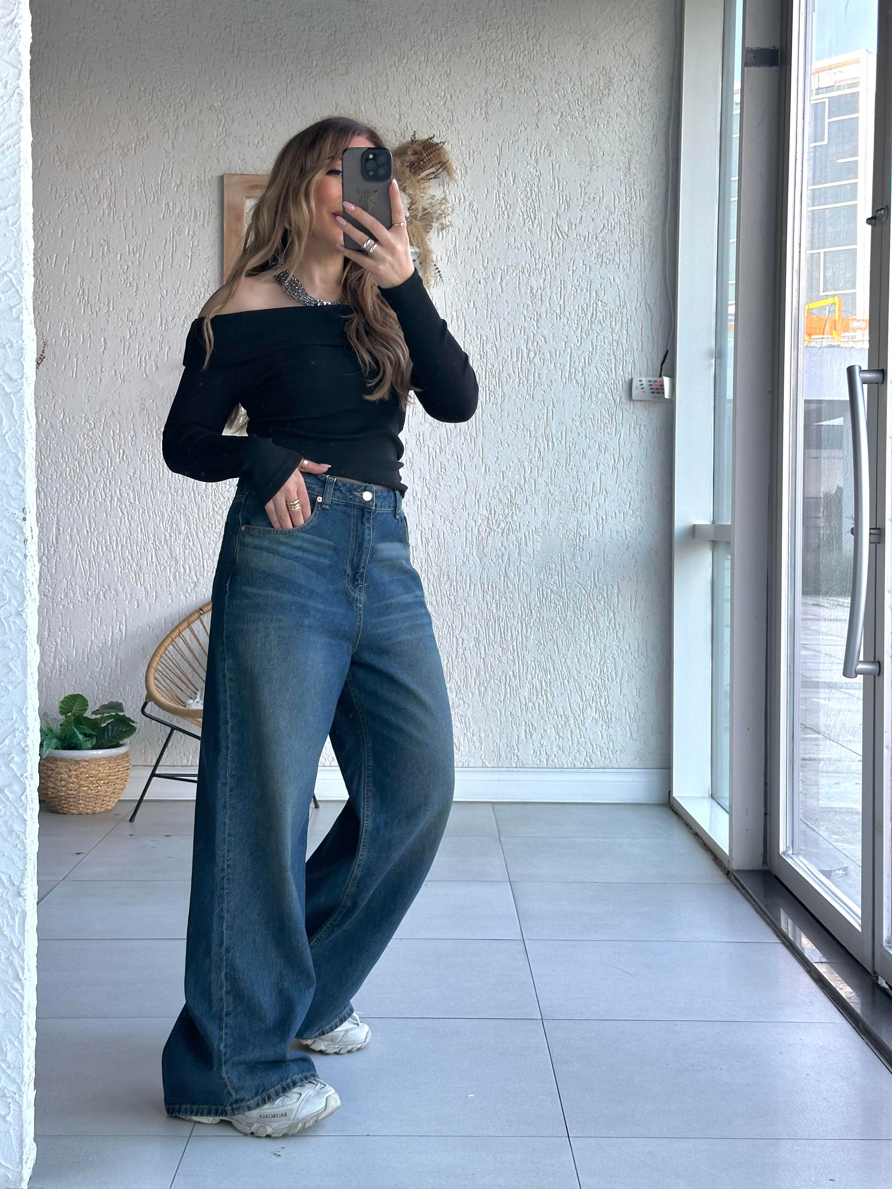 Koyu Lacivert Yıkamalı Jean
