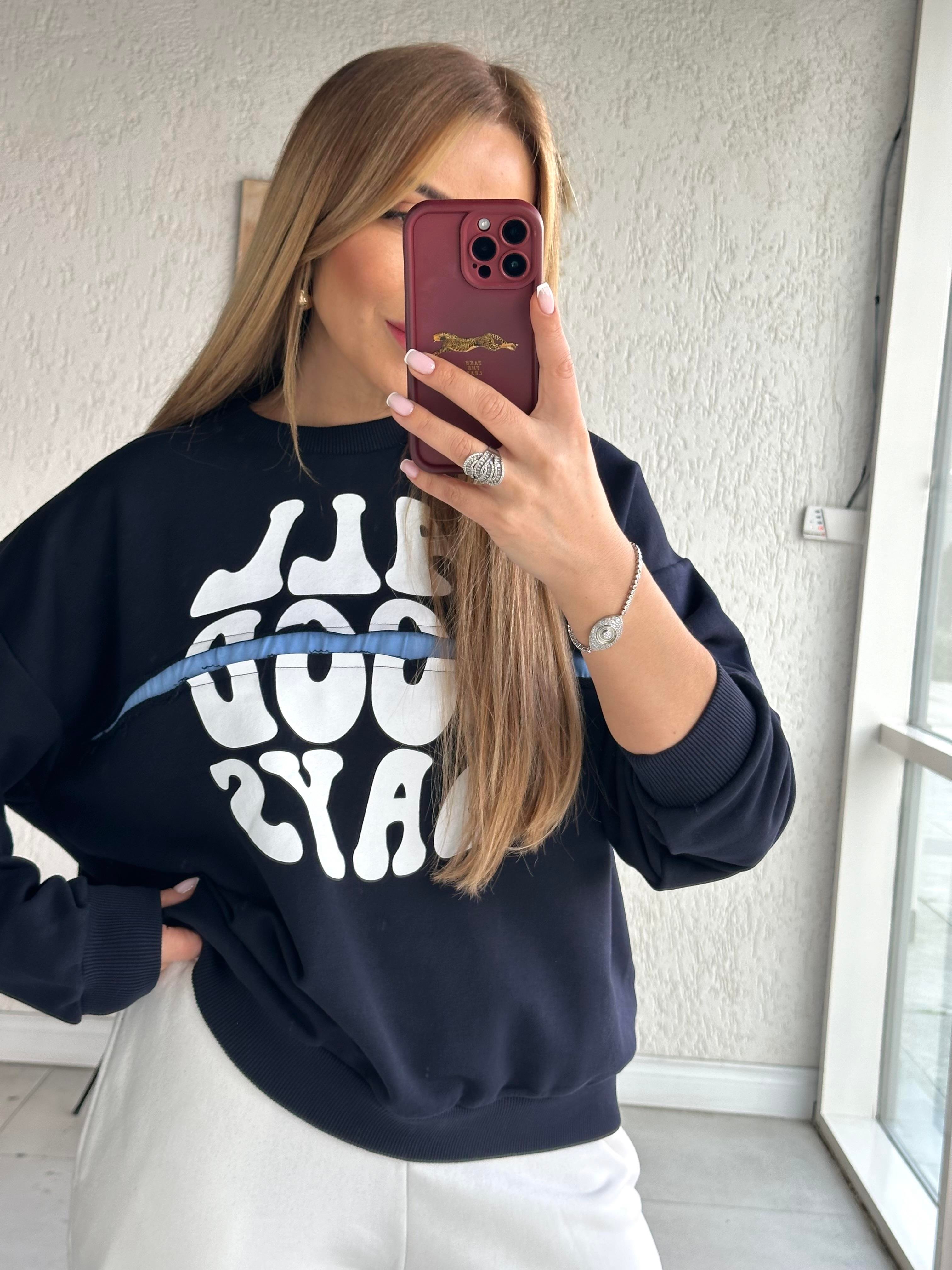 Lacivert Detaylı Sweat