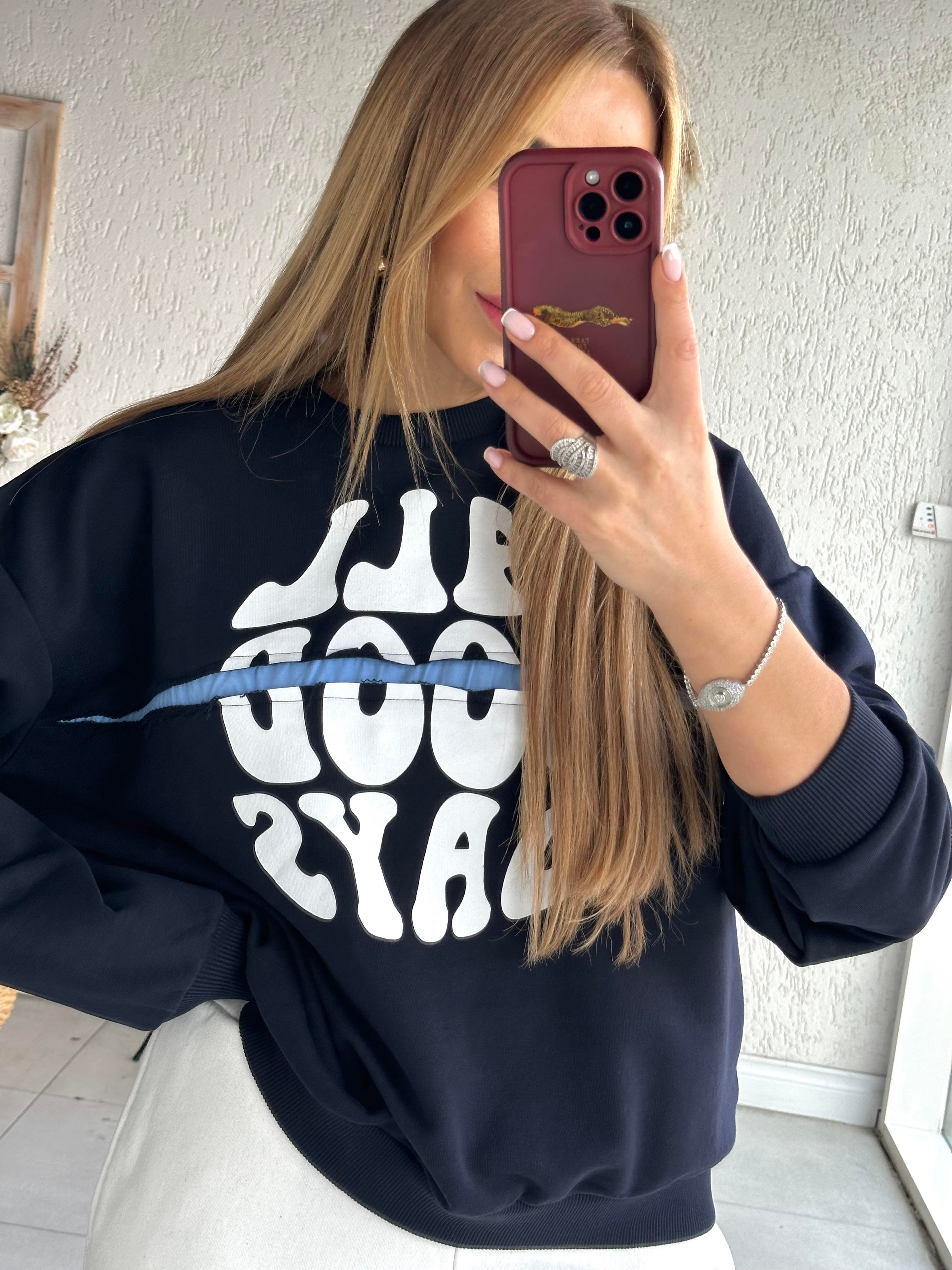 Lacivert Detaylı Sweat
