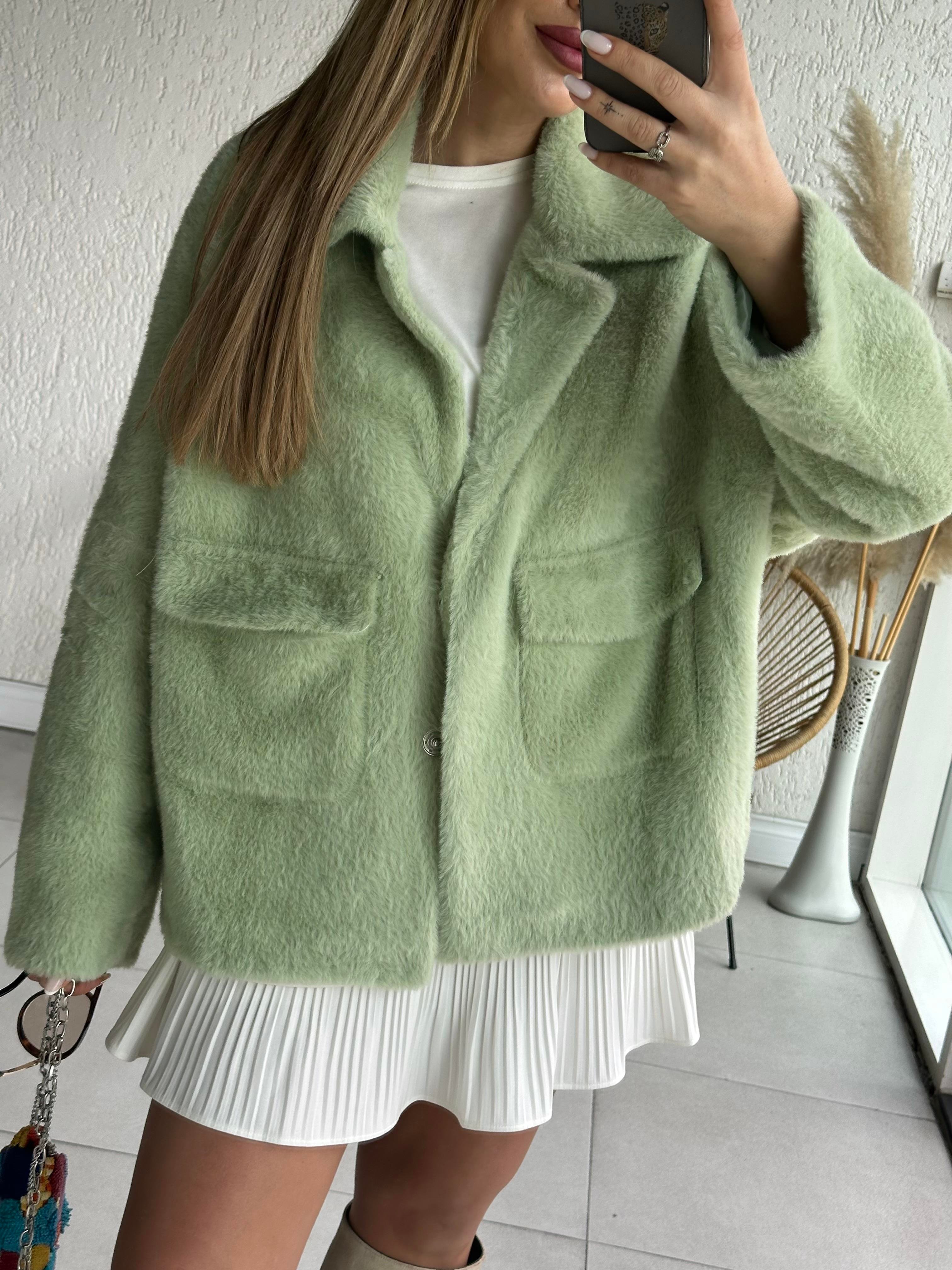 Mint Yeşili Cep Detaylı Peluş Mont