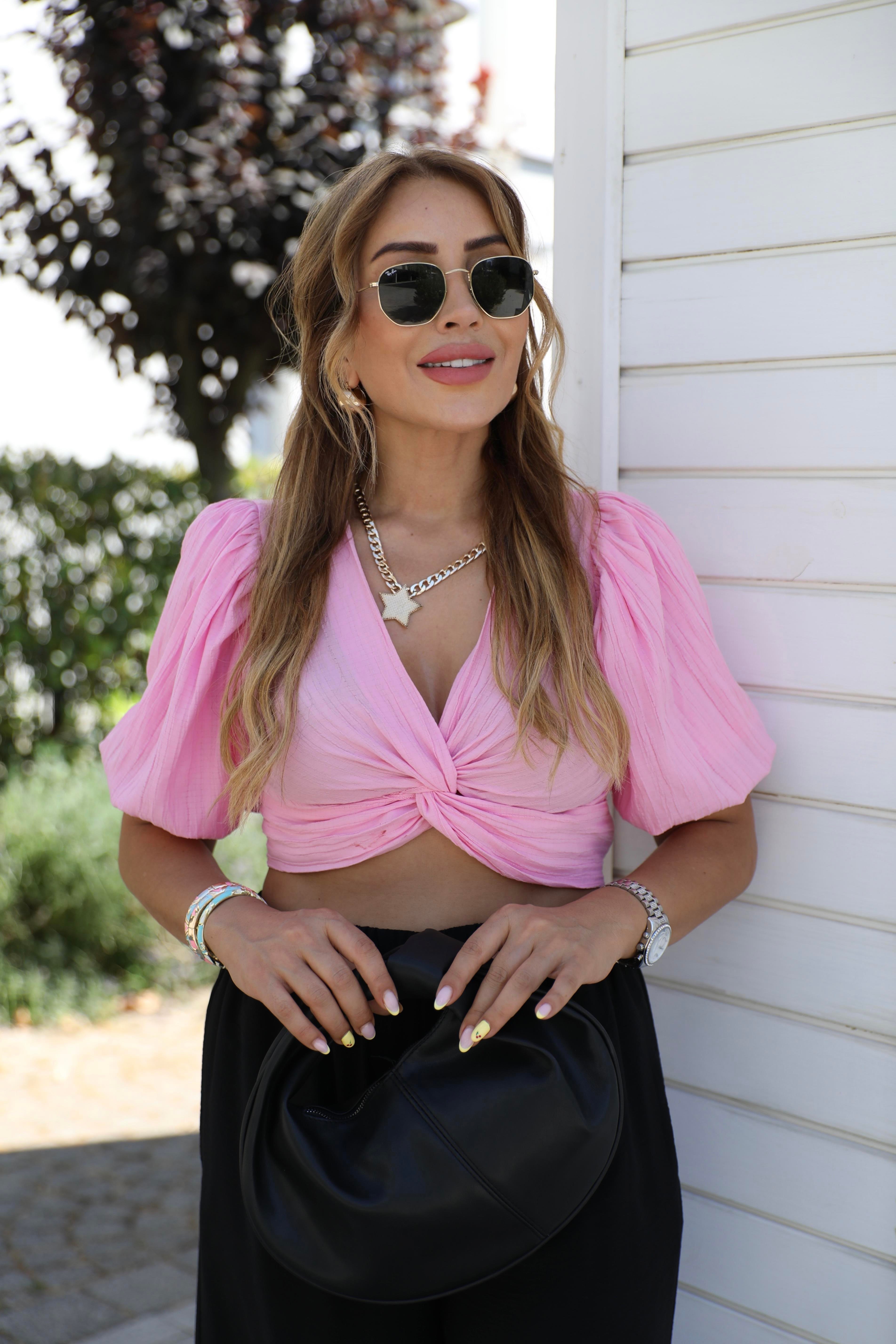 Pembe Burgulu Keten Bluz