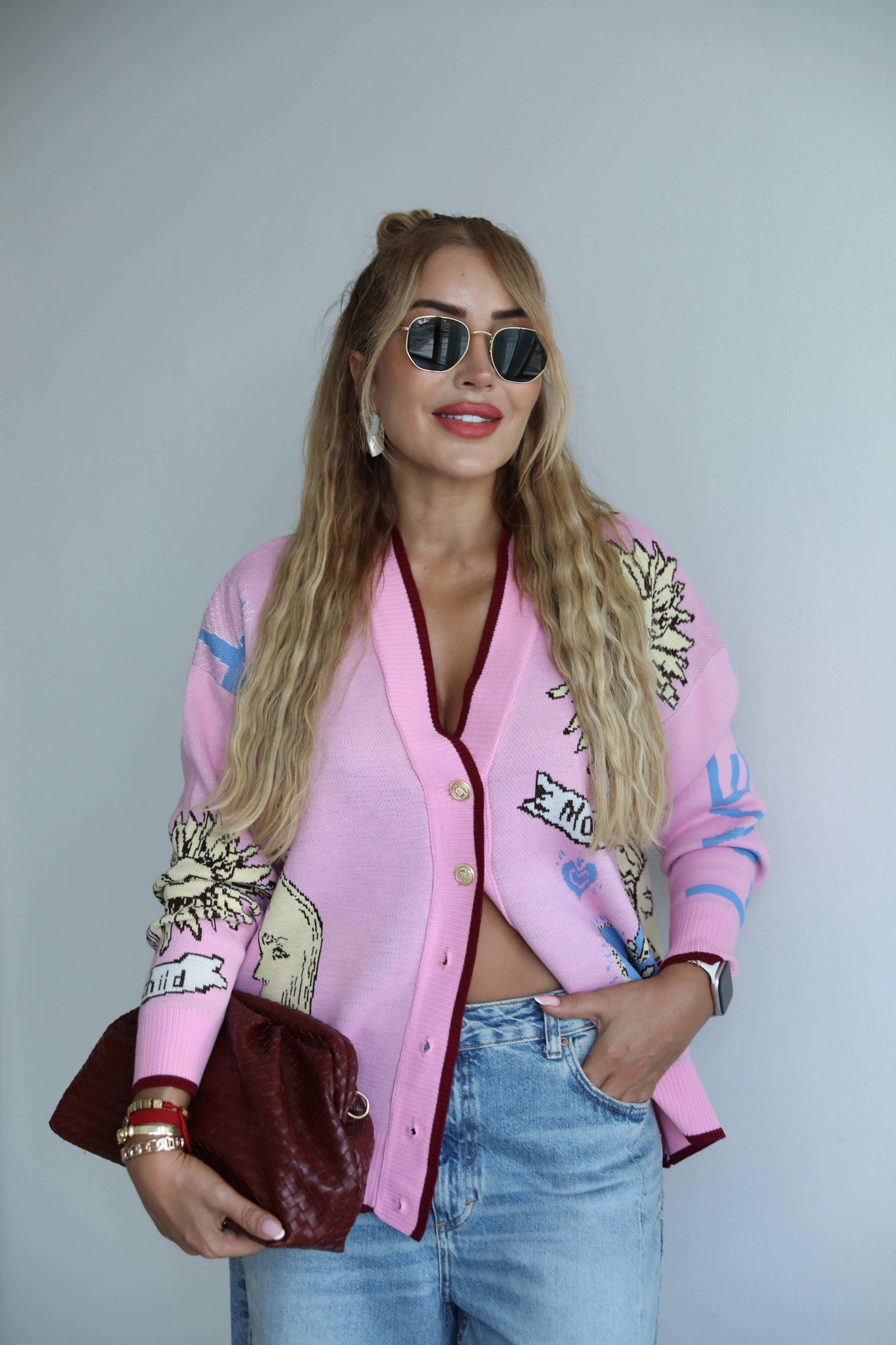 Pembe Güneş Desenli Dokulu Hırka