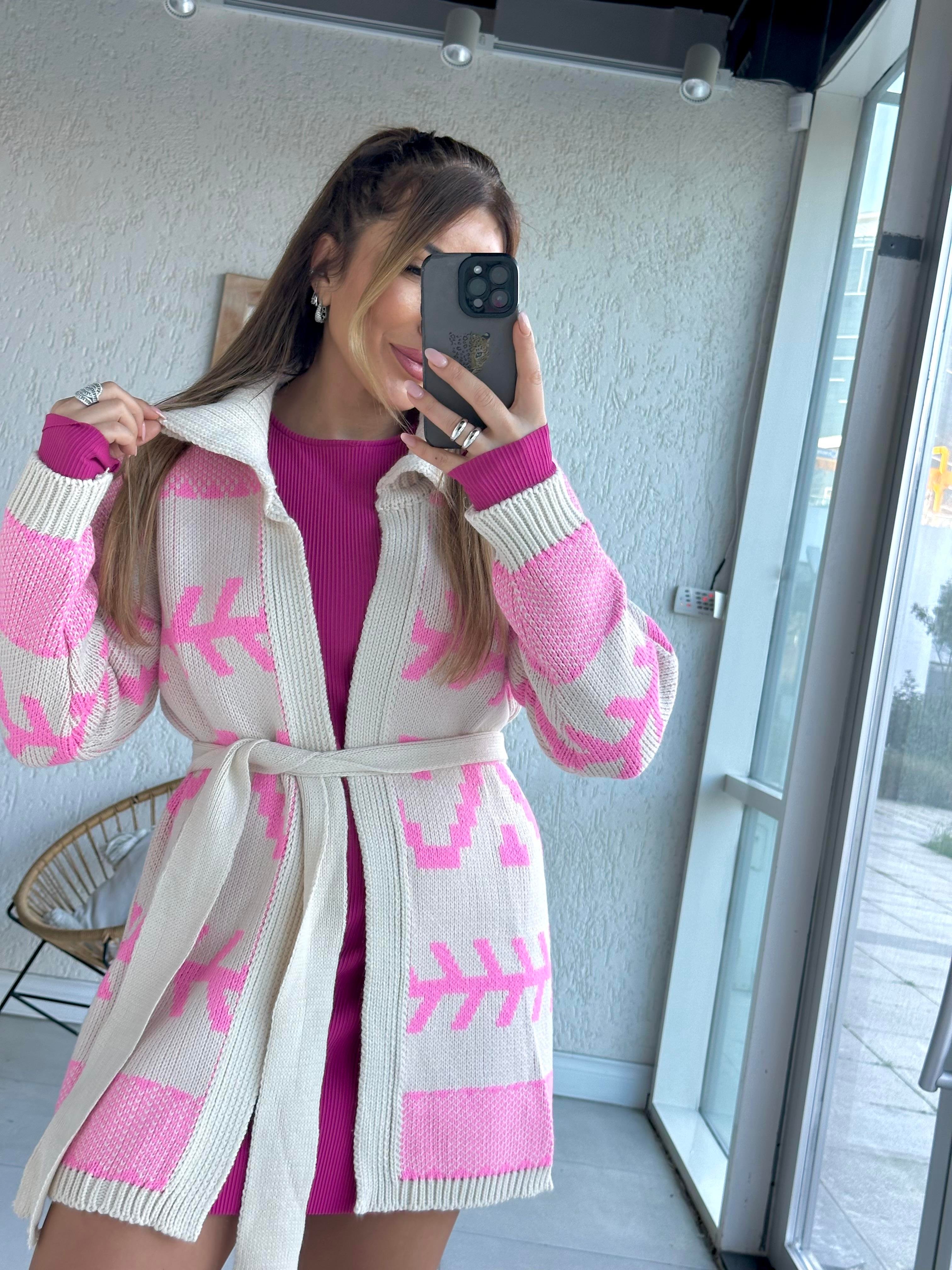 Pembe Krem Desenli Hırka 