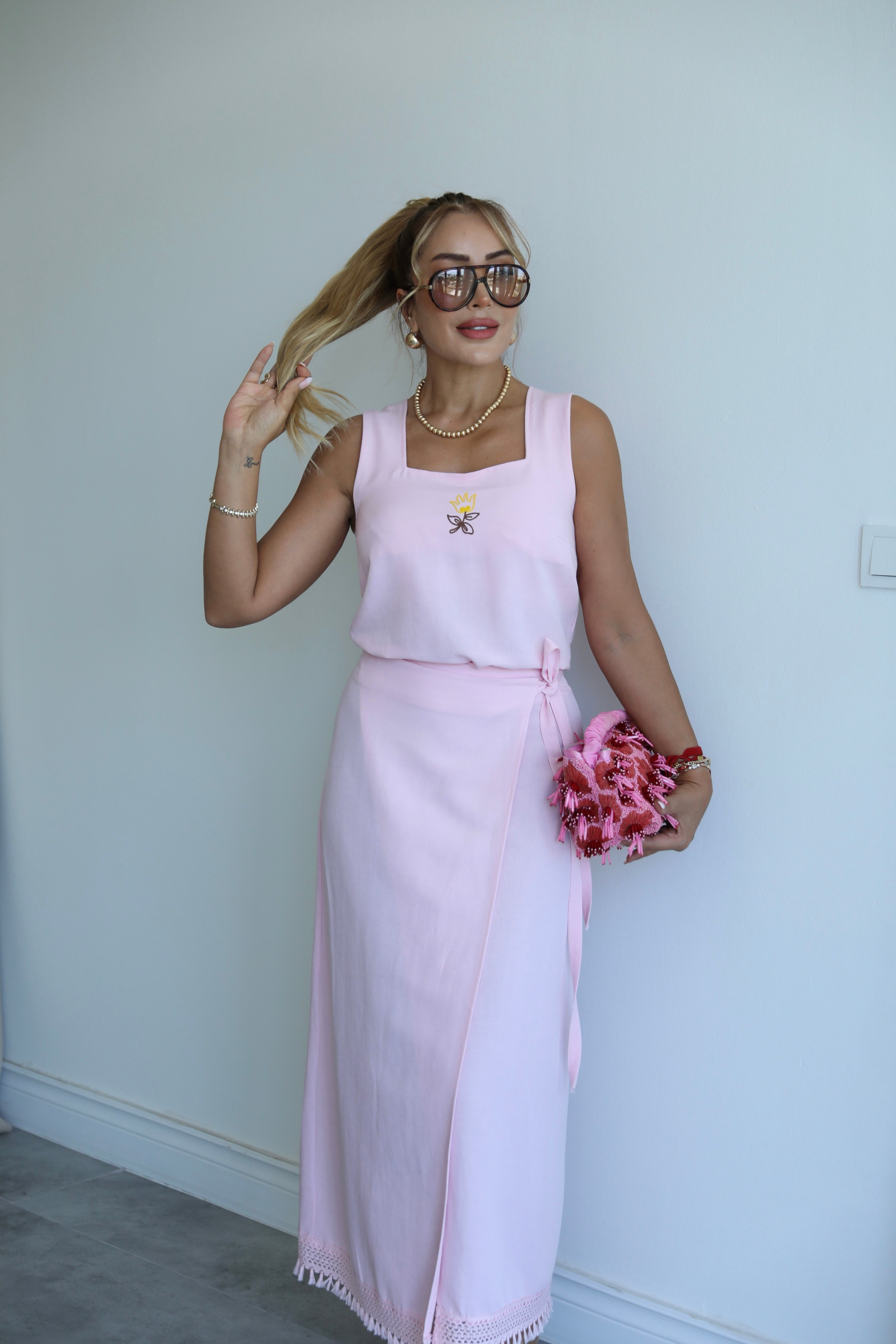 Pembe Nakışlı Keten Etek Takım 