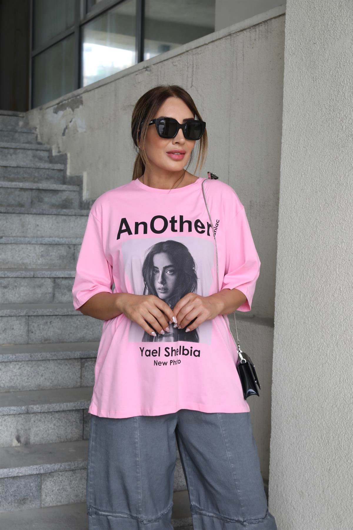 Pembe Önü Baskılı T-shirt 