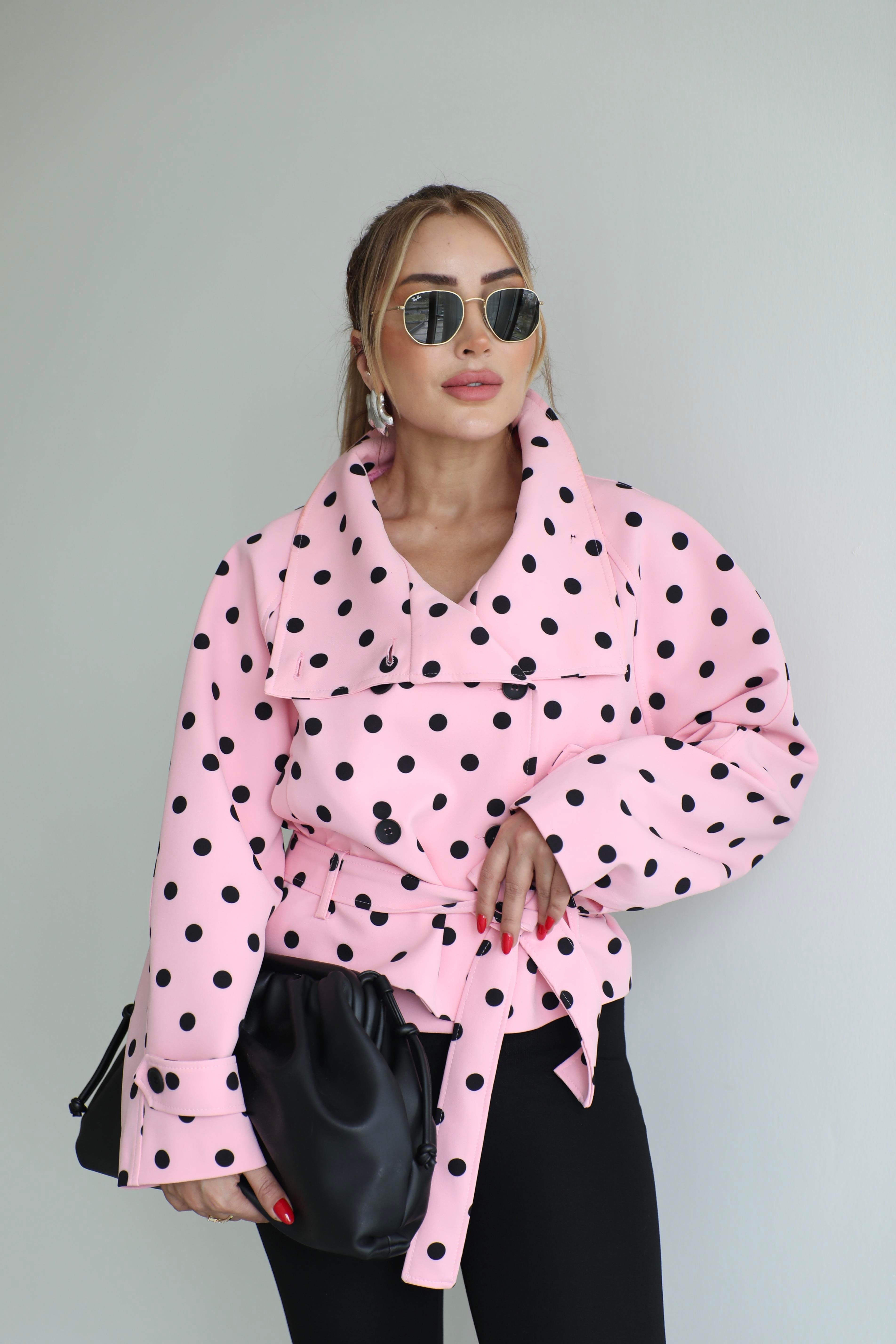 Pembe Puantiyeli Kısa Trenç