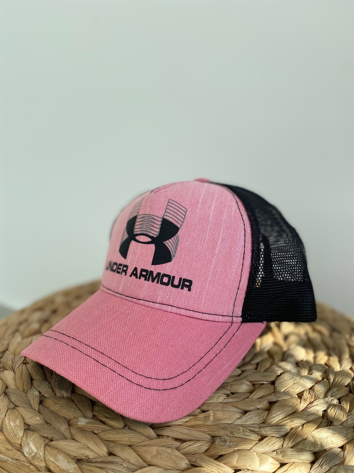 Pembe Under Armour Şapka