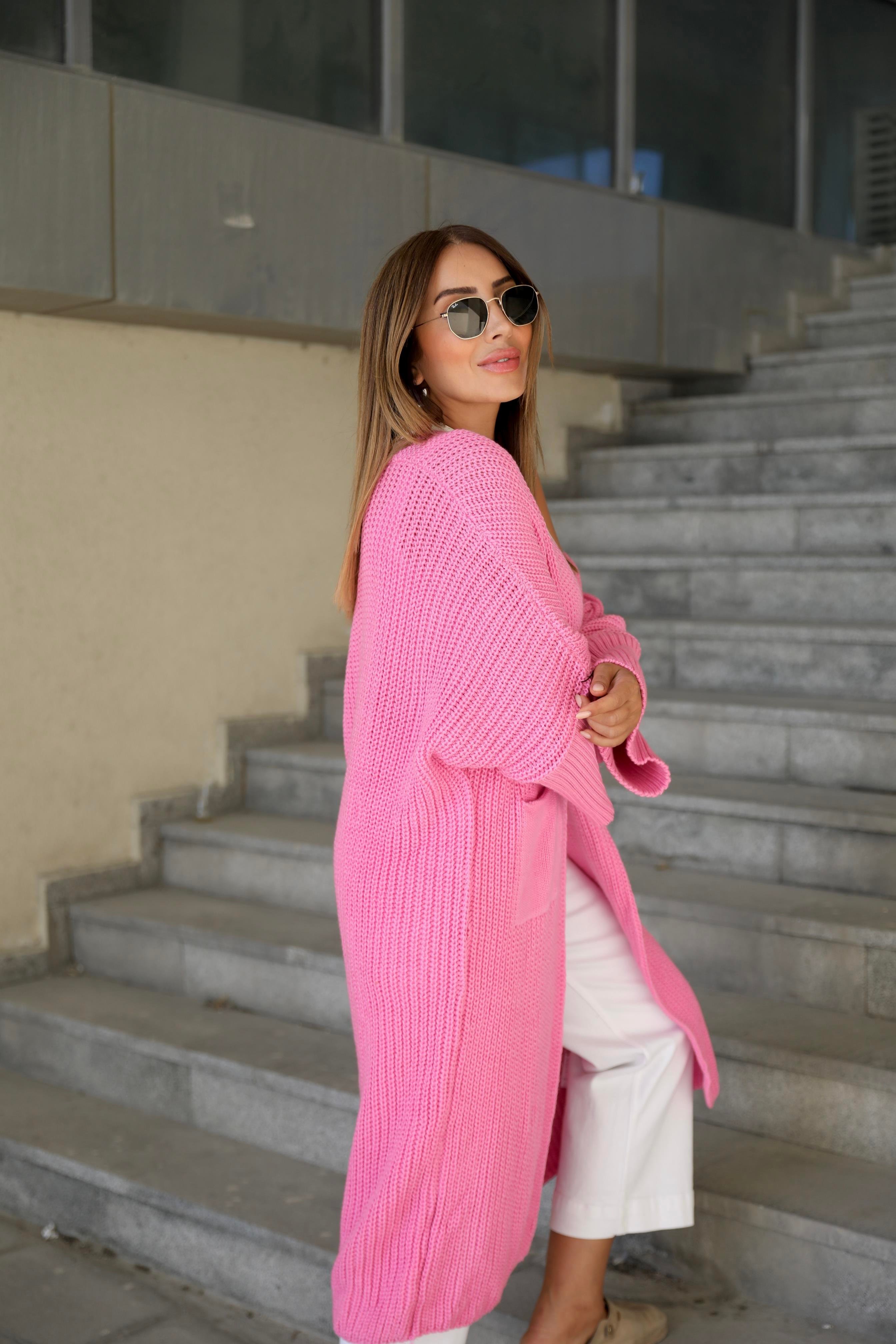 Pembe Uzun Cepli Hırka