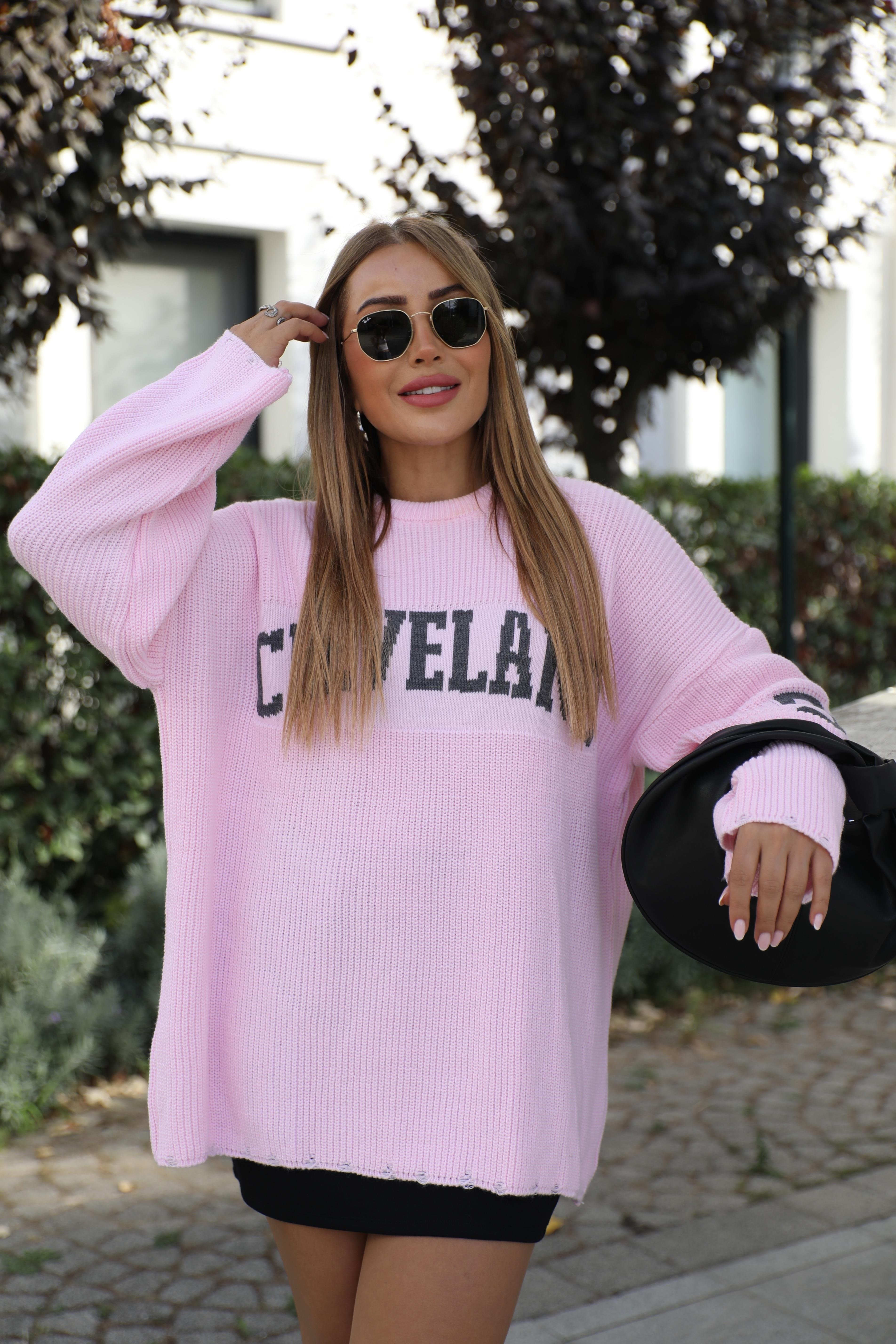 Pembe Yazı Detaylı Oversize Kazak