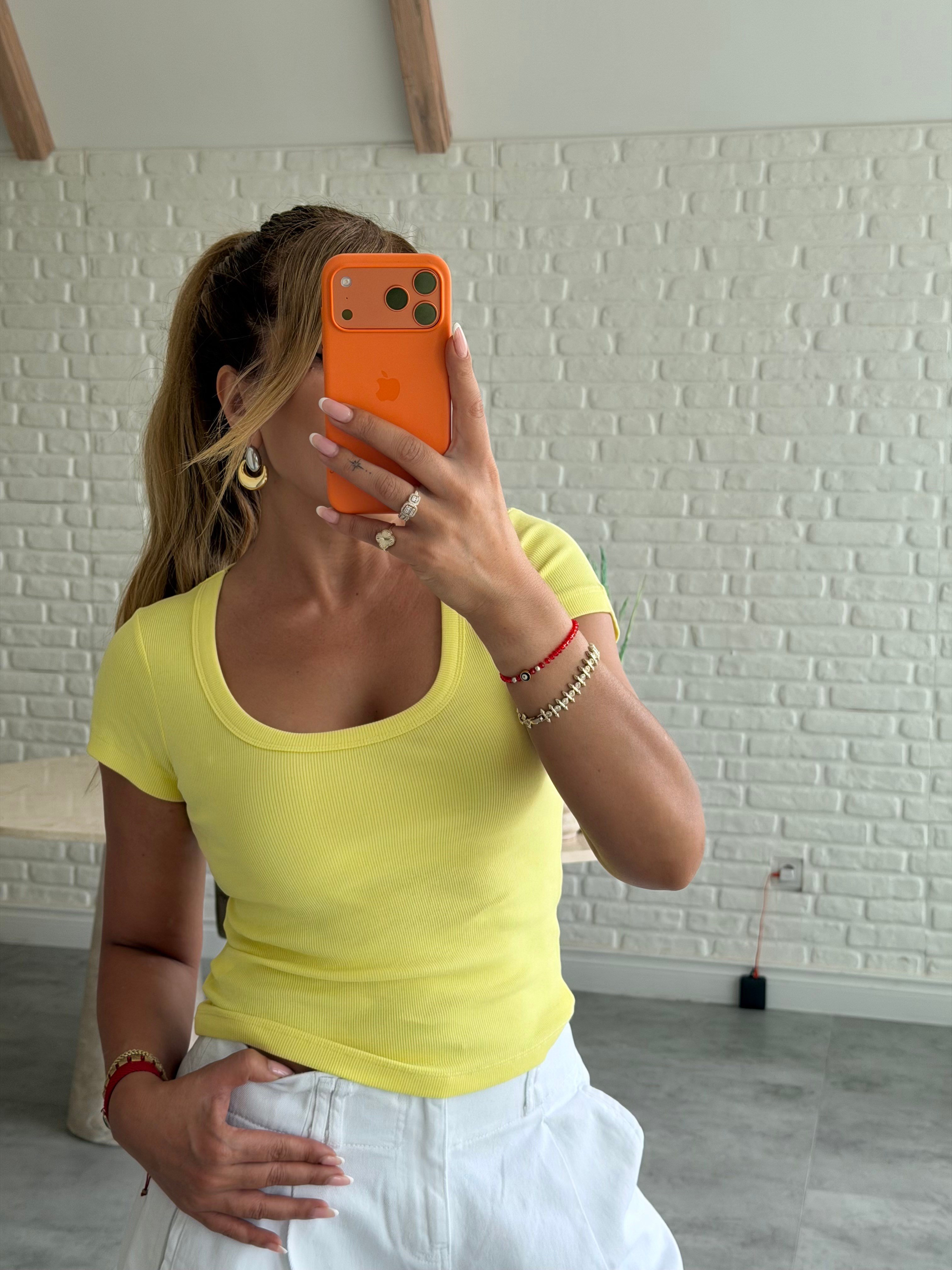 Sarı Bisiklet Yaka Fitilli T-shirt 