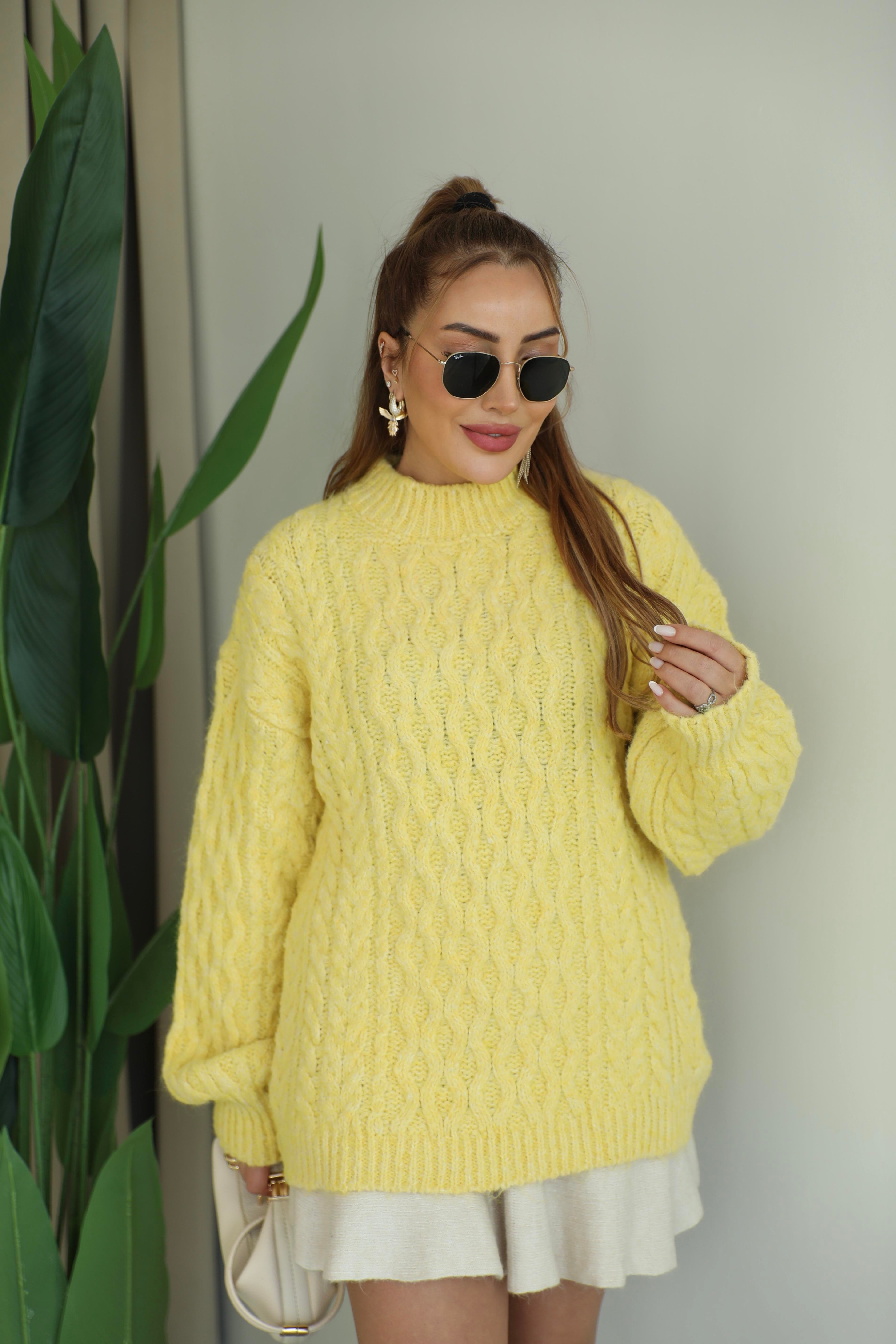Sarı Saç Örgülü Oversize Kazak