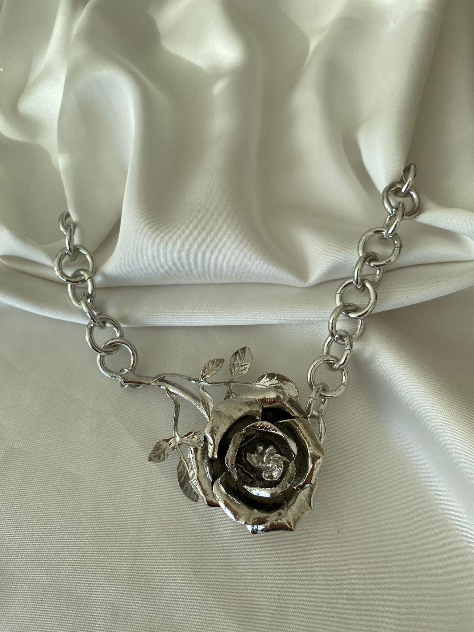 Silver Gül Kolye