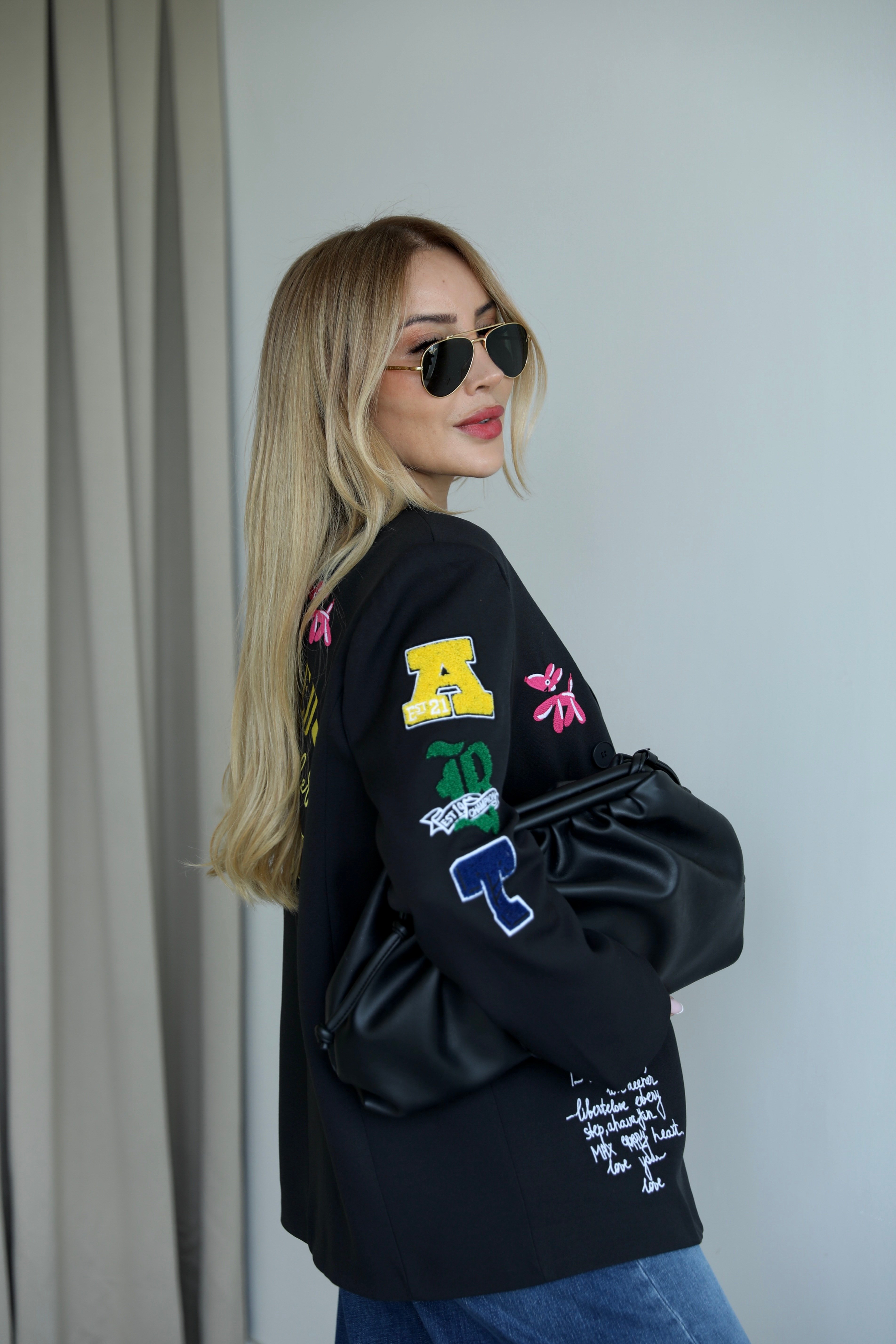 Siyah Armalı Tasarım Blazer Ceket