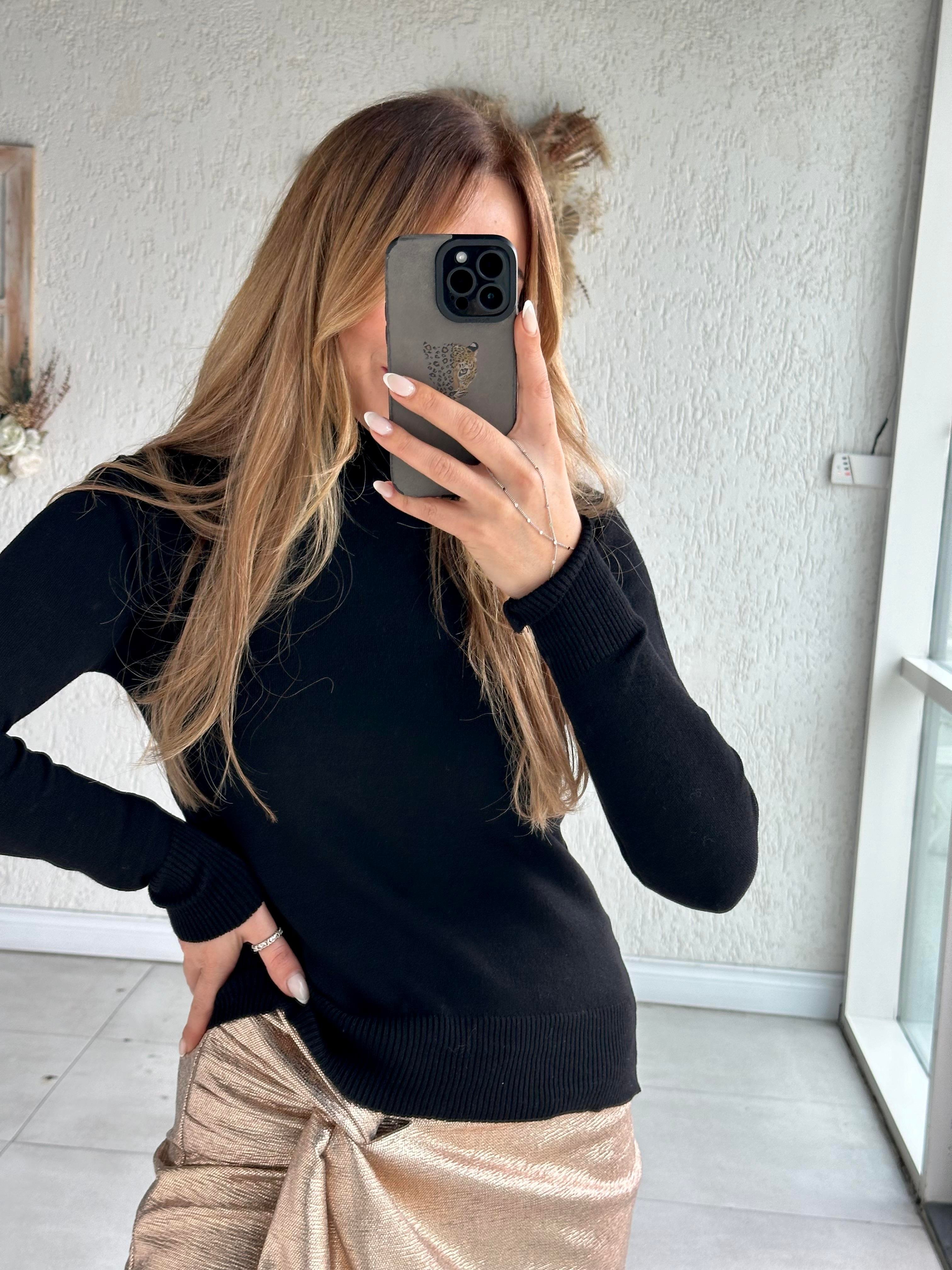 Siyah Balıkçı Triko Bluz