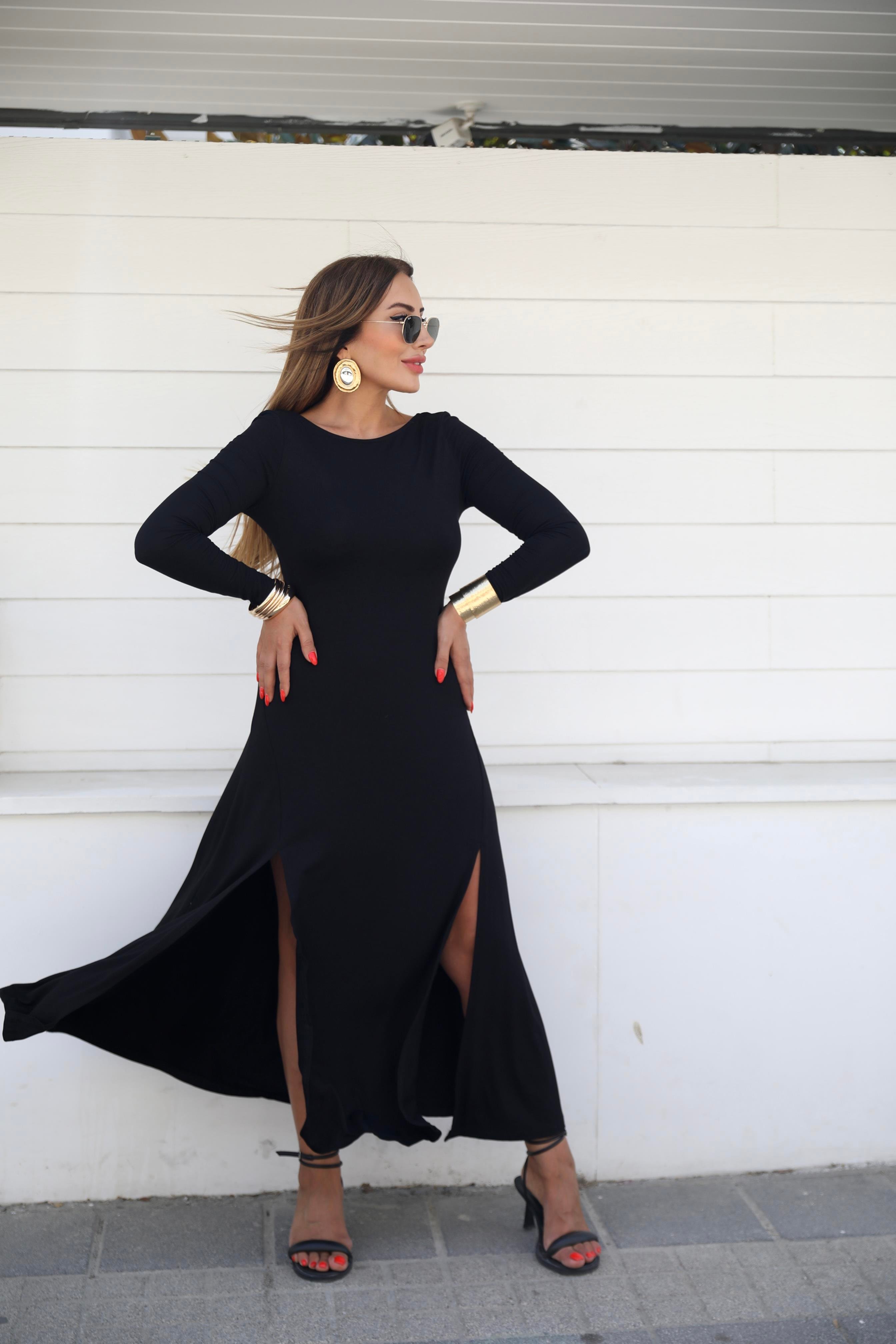 Siyah Basic Çift Yırtmaçlı Uzun Kol Elbise