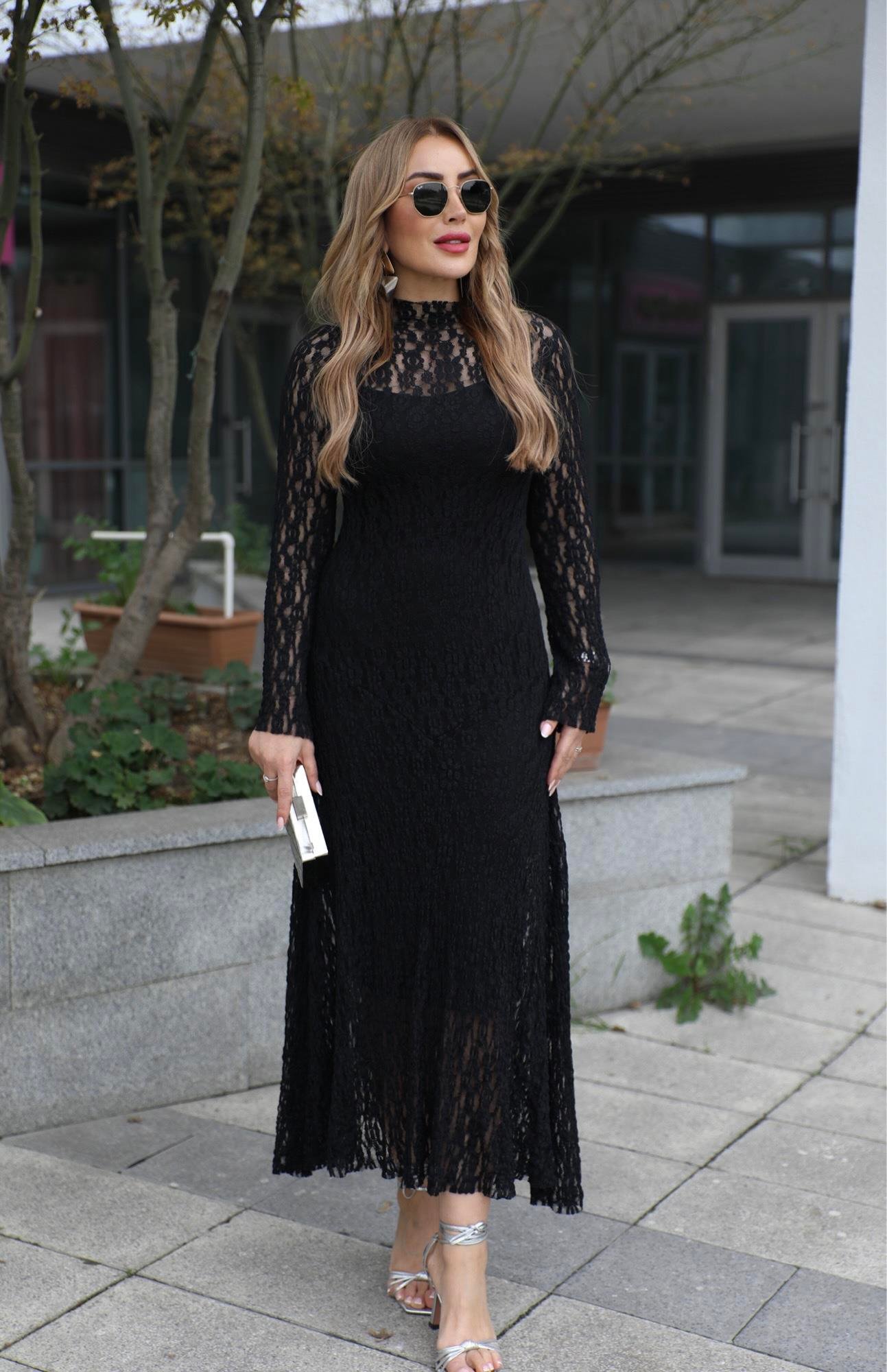 Siyah Dantel Maxi Elbise