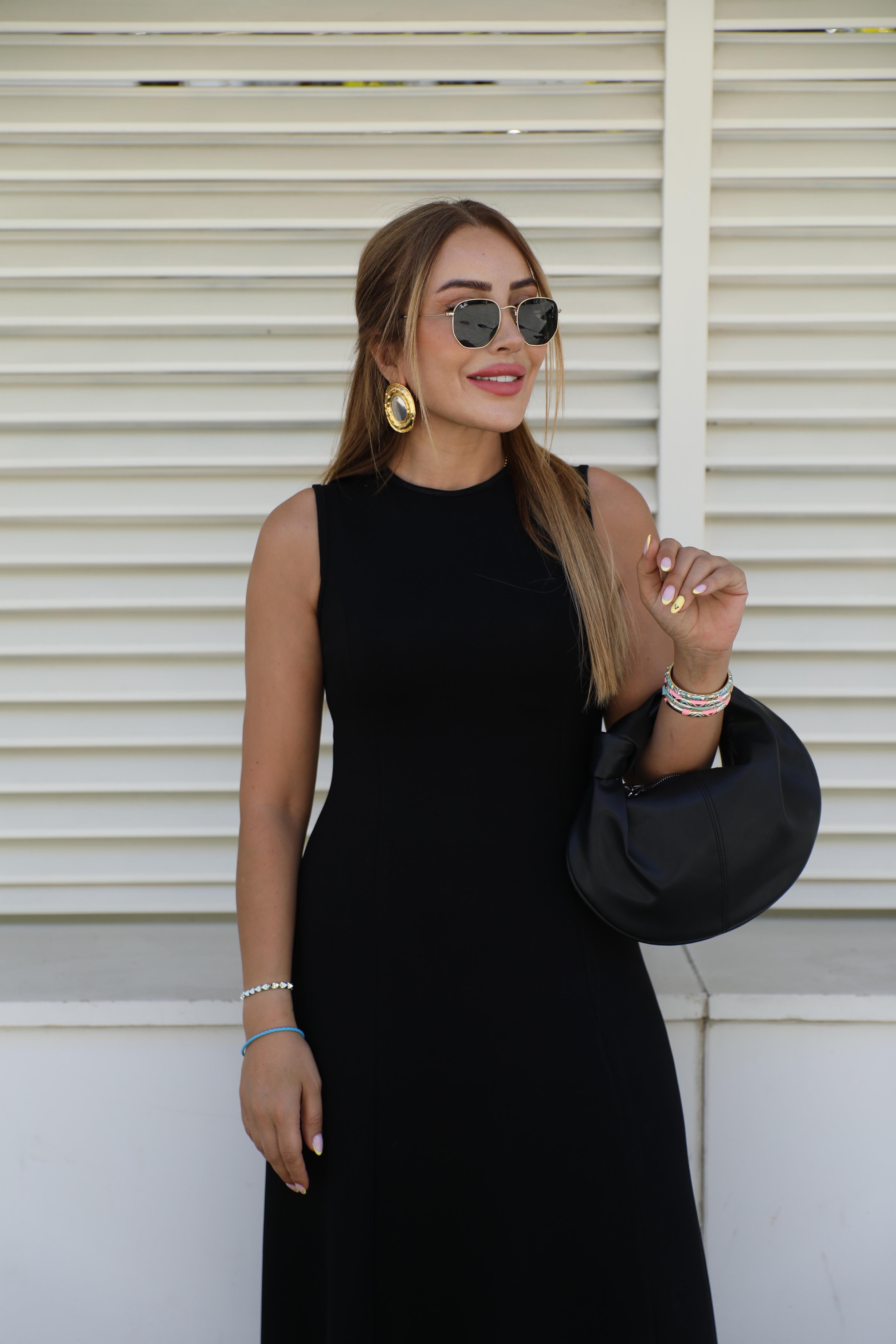 Siyah Kalın Askılı Modal Maxi Elbise