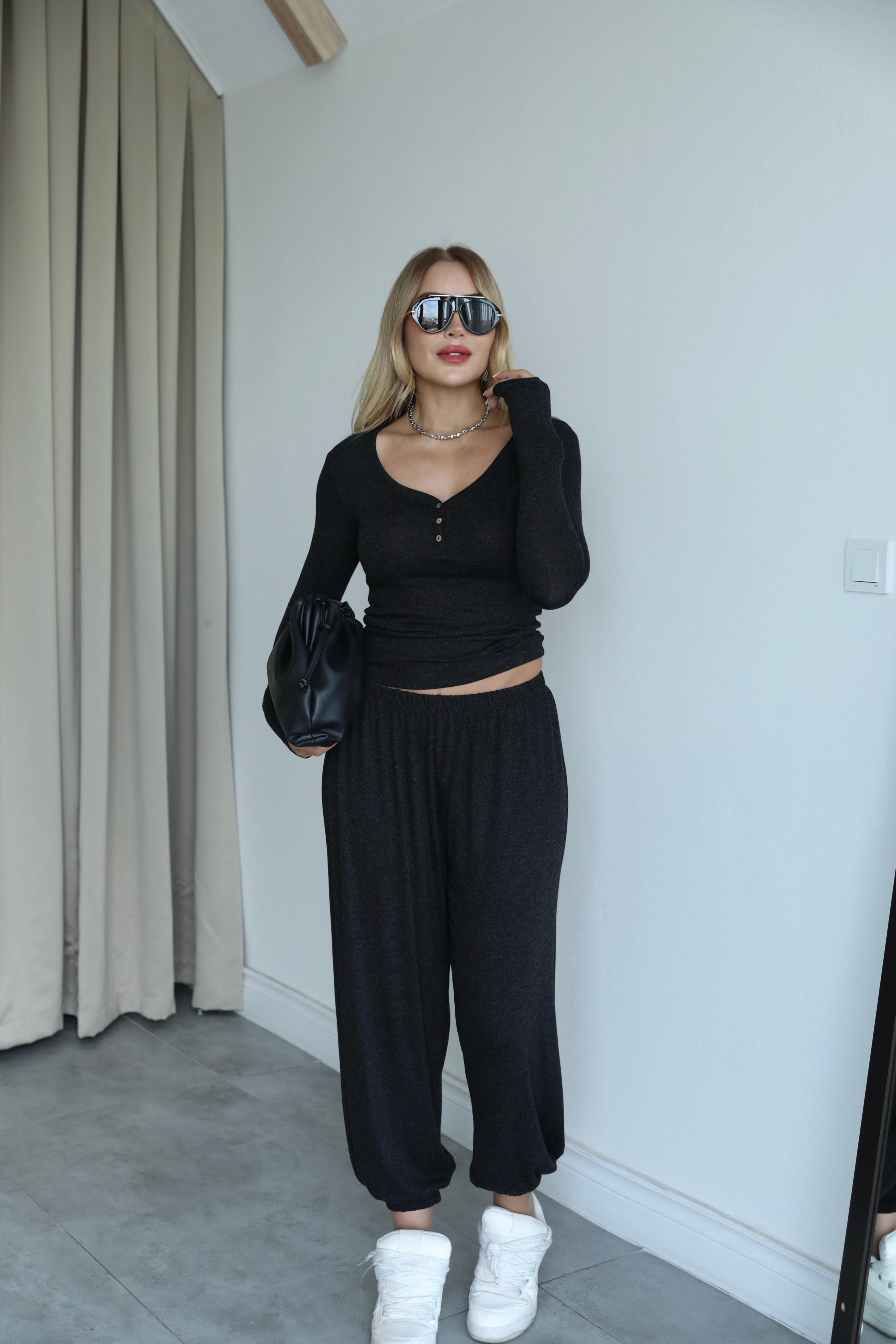 Siyah Kırçıllı Basic Triko Bluz Şalvar Takım 