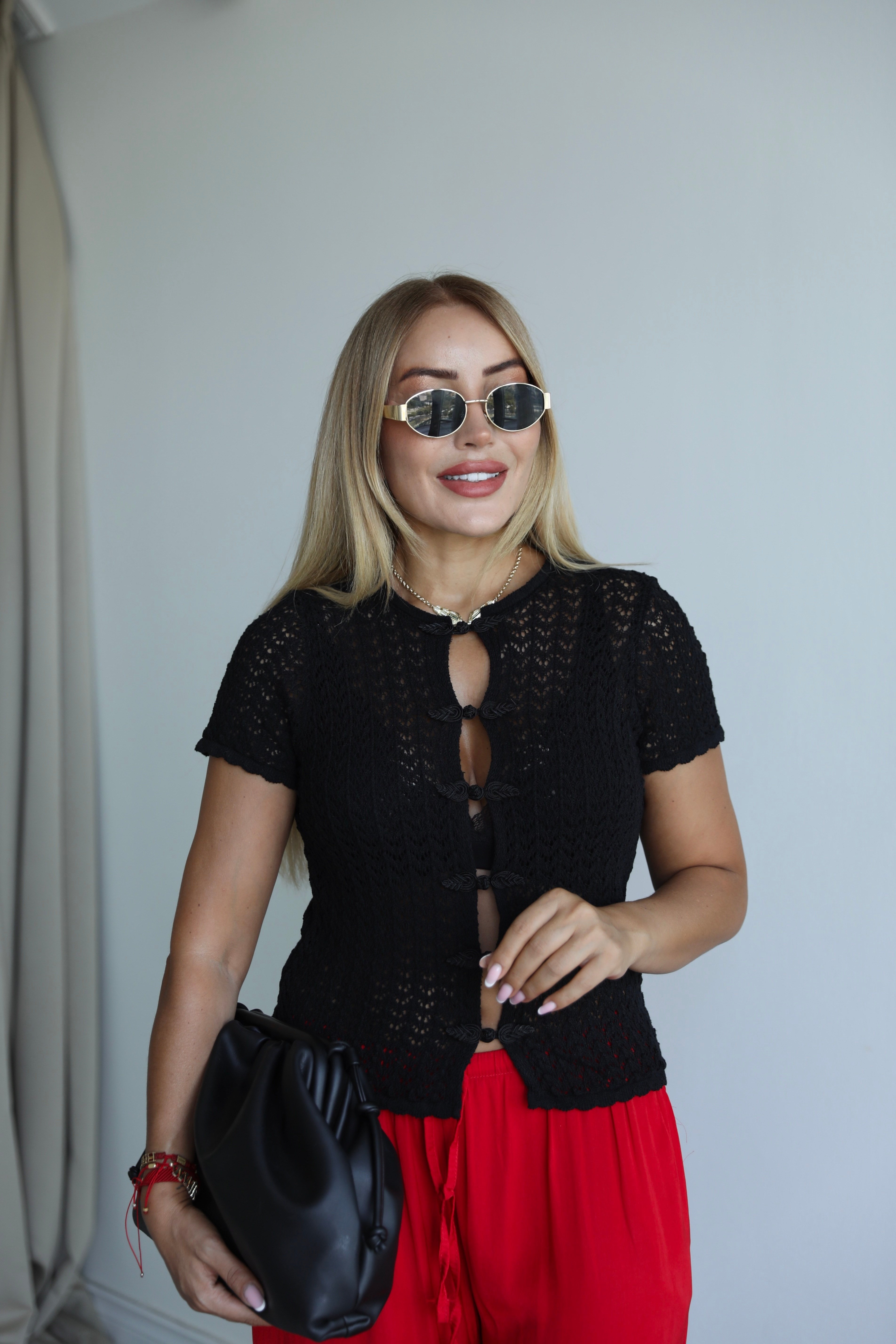 Siyah Kısa Kollu Triko Bluz Hırka