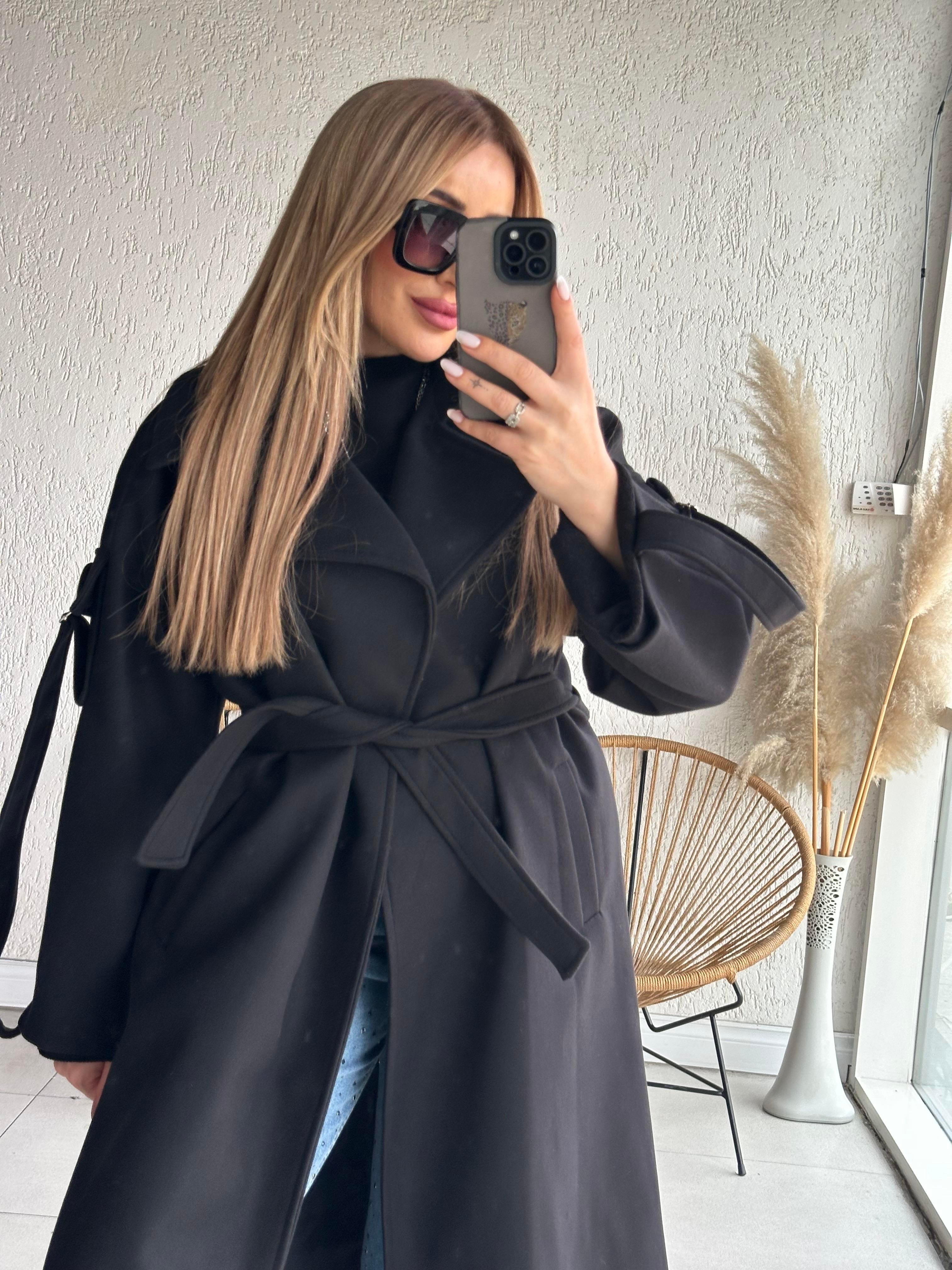 Siyah Kol Kemer Detay Oversize Kaban
